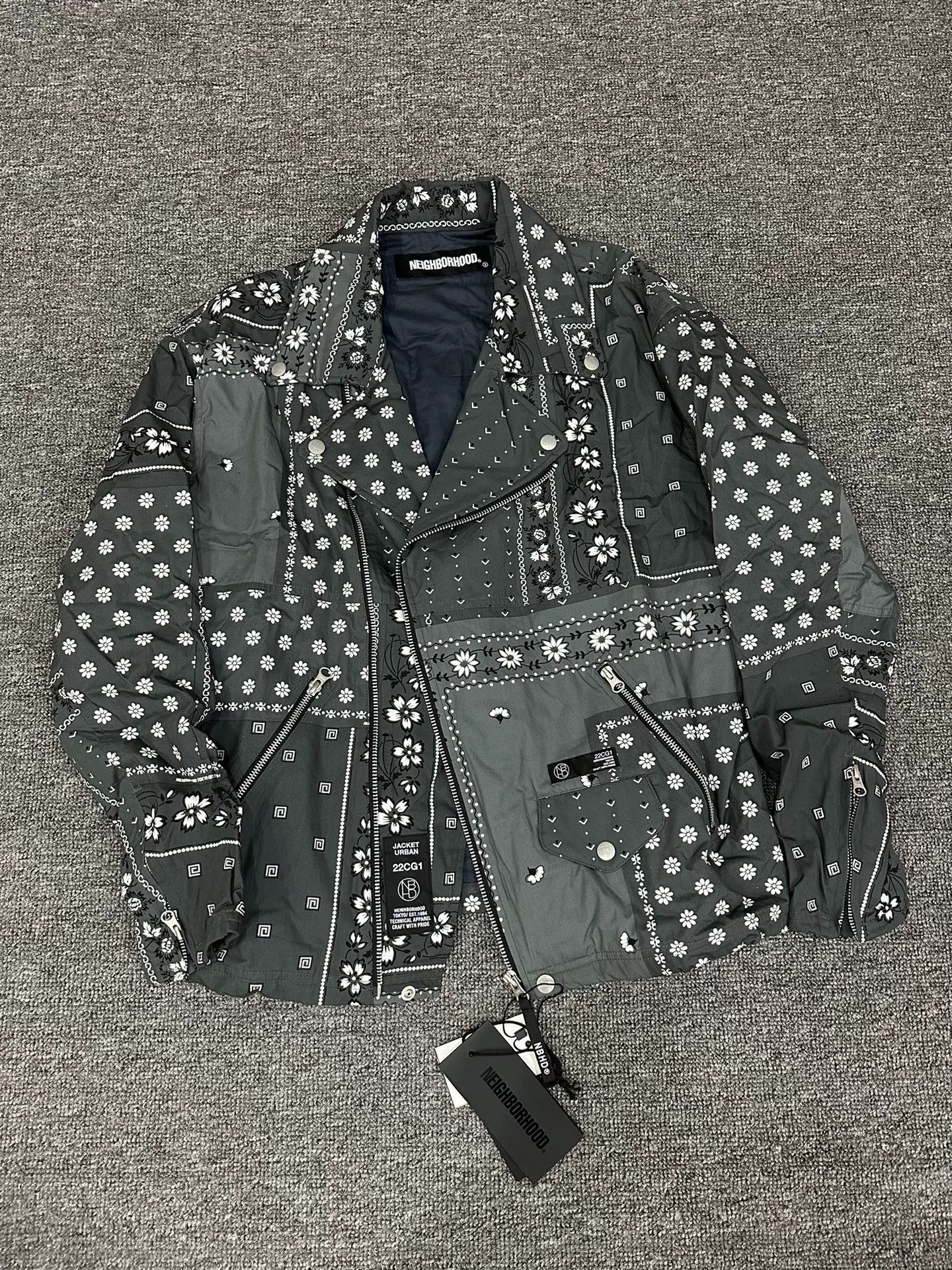 Neighborhood stylish floral patterned jacket by neighborhood Size US L / EU 52-54 / 3 - 1 Thumbnail