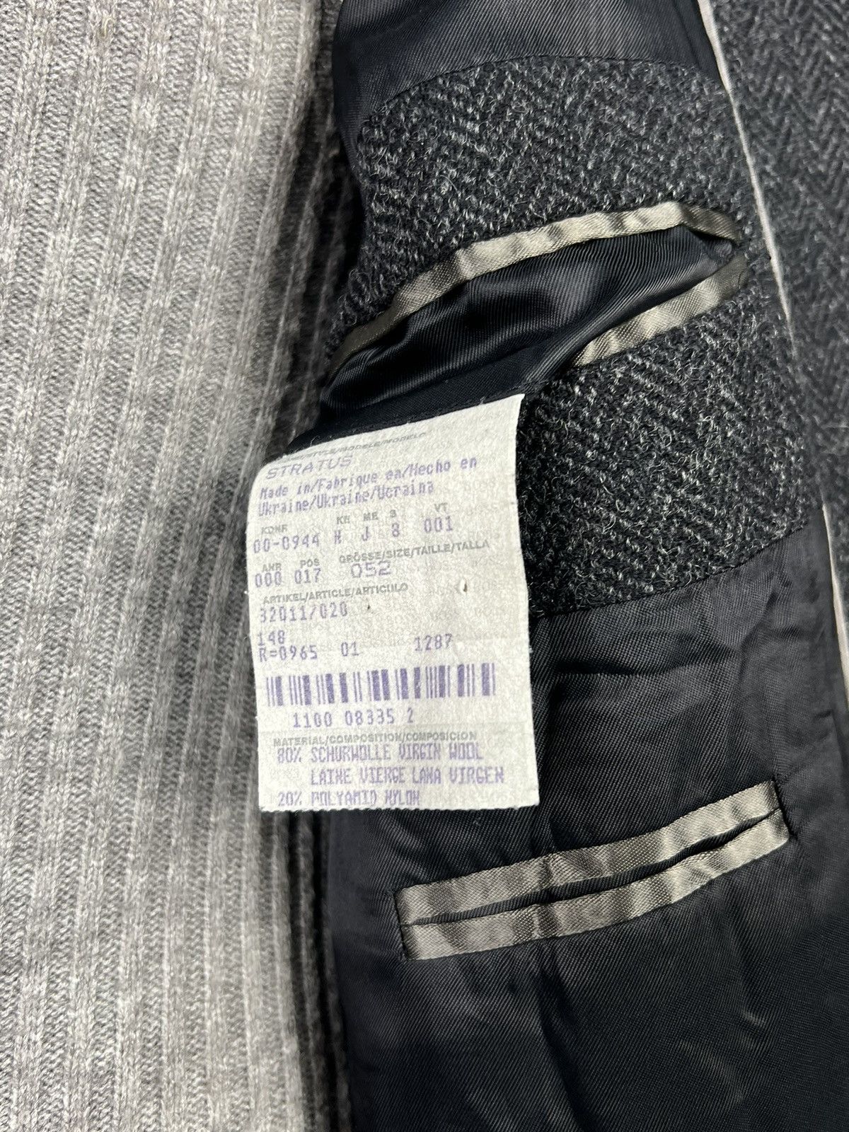Hugo Boss Vintage Hugo Boss Coat Long Jacket Size 52 L - XL Size US L / EU 52-54 / 3 - 7 Thumbnail