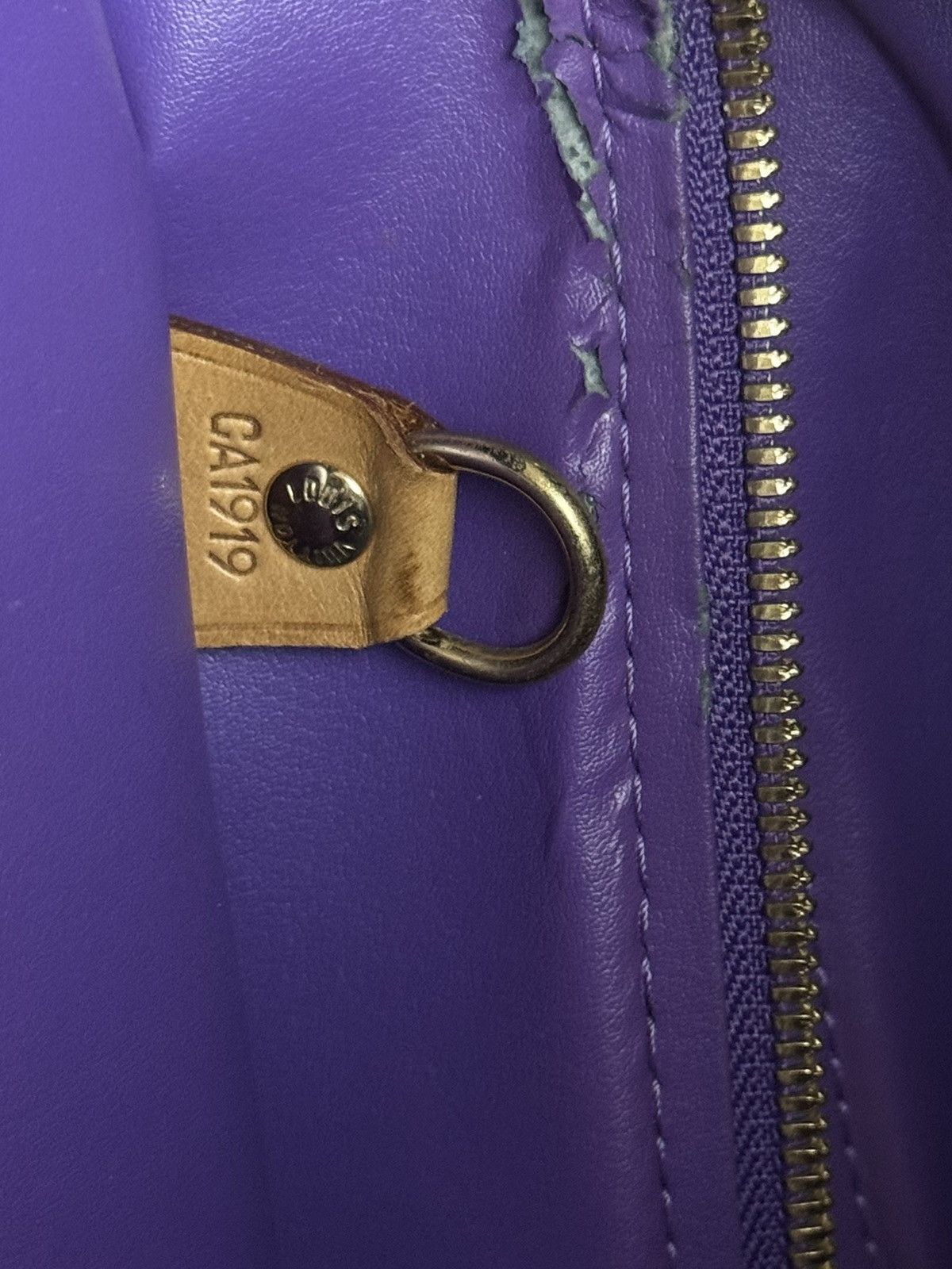Louis Vuitton Luxury travel bag Louis Vuitton Vernis Sutton original item Size ONE SIZE - 8 Thumbnail