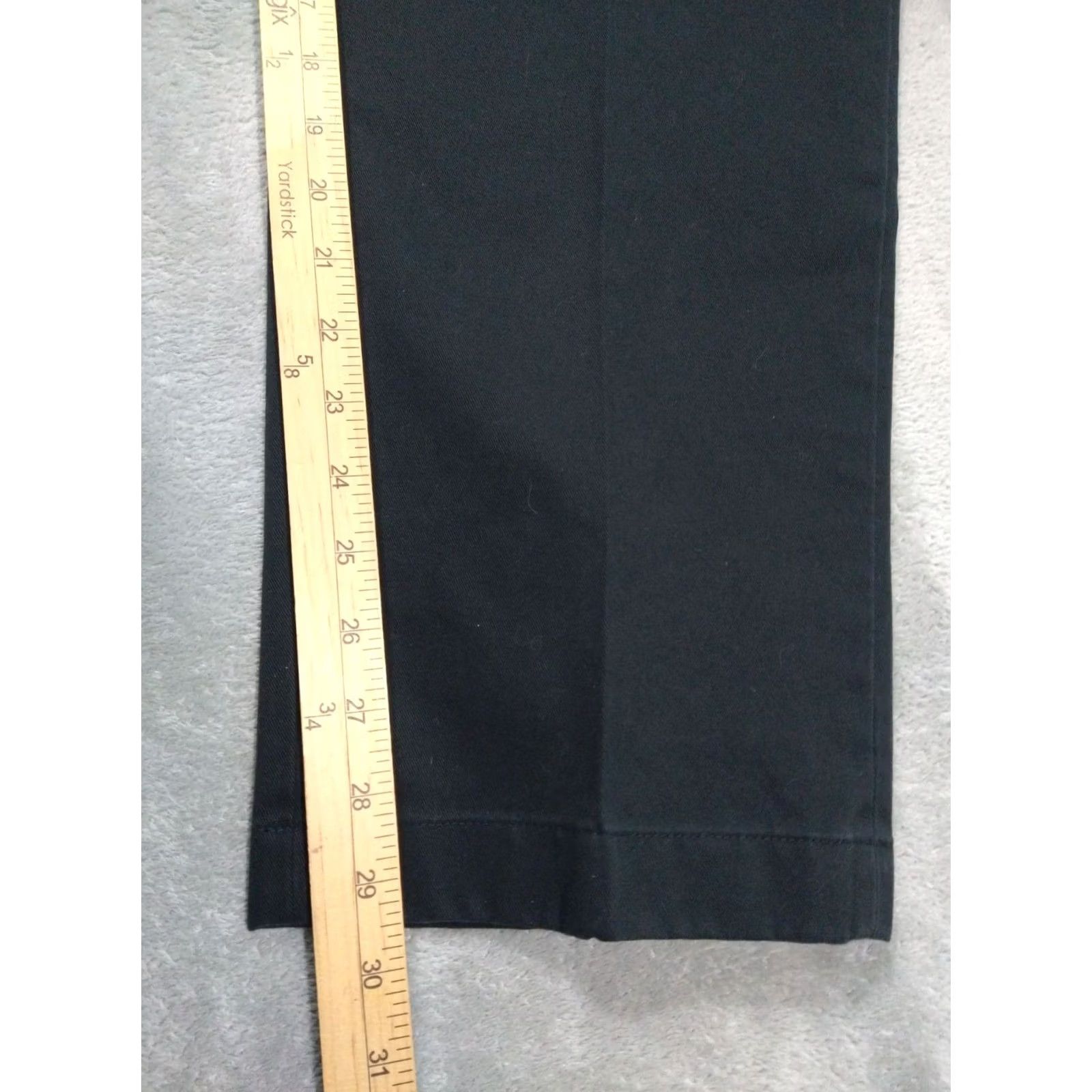 Brooks Brothers Brooks Brothers Clark Fit Advantage Chino Pants Mens 40x30 Black Tapered Front Flat Front Pockets Classic Preppy Casual school Size US 40 / EU 56 - 5 Thumbnail