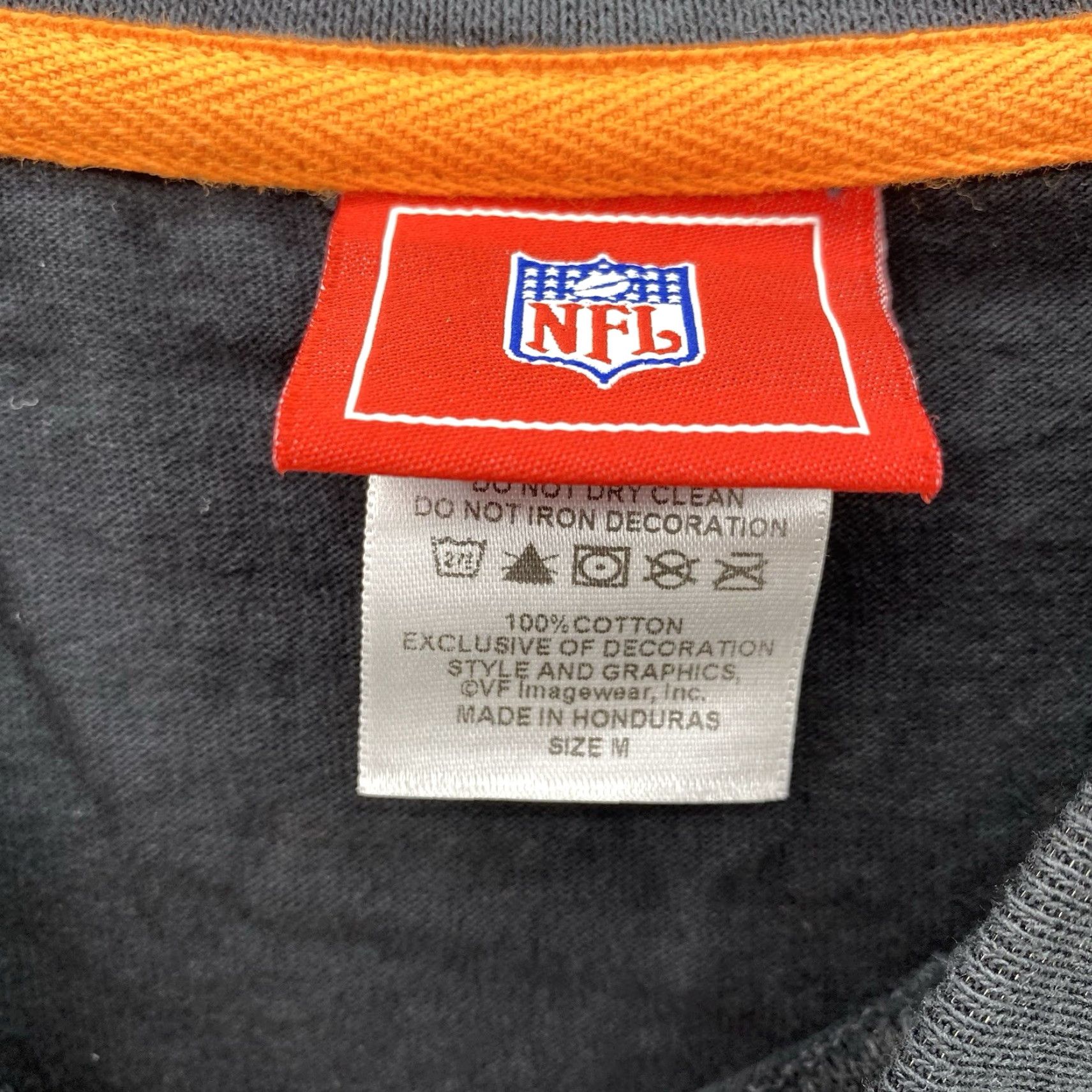 NFL VINTAGE NFL Cincinati Bengals T-Shirt Mens Medium Black Football Sportswear 80s 90s Retro Graphic Print Logo Mens Size US M / EU 48-50 / 2 - 3 Thumbnail