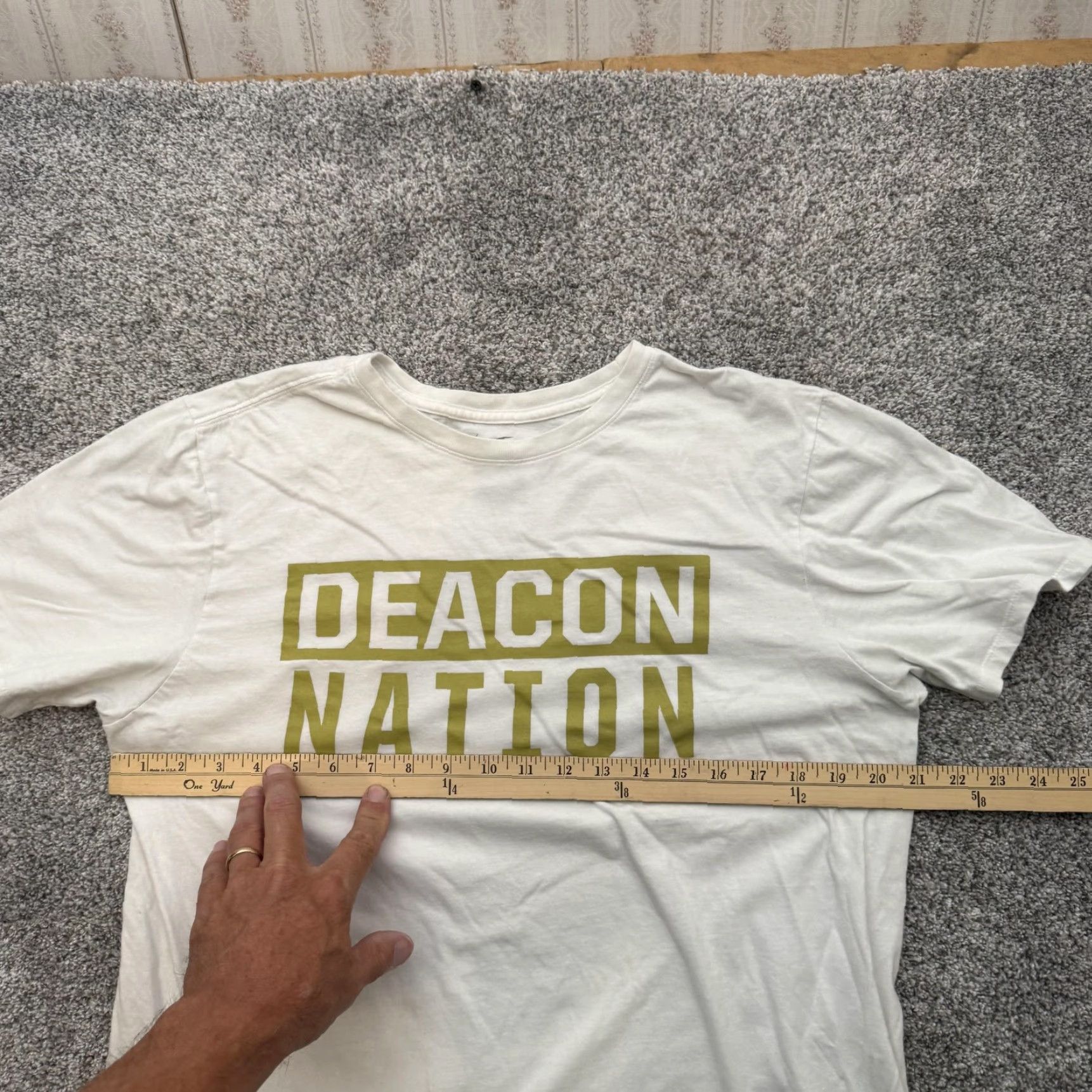 Nike Wake Forest Deacon Nation Shirt Nike Mens Large White Tee College NCAA Crew Neck Short Sleeve Graphic Print Size US L / EU 52-54 / 3 - 3 Thumbnail
