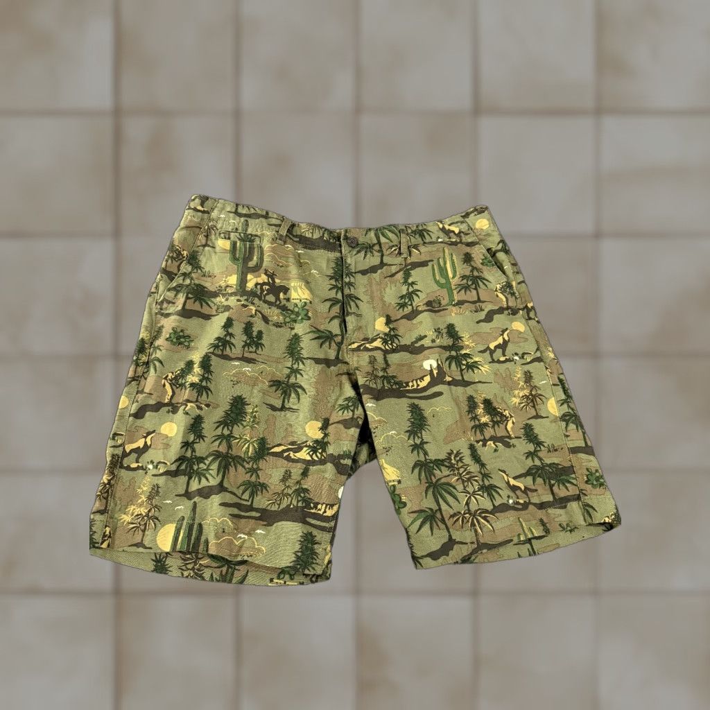 Lucky Brand Lucky Brand Shorts Mens 36 Green Camo Desert Western Cowboy Cactus linen Size US 36 / EU 52 - 1 Thumbnail