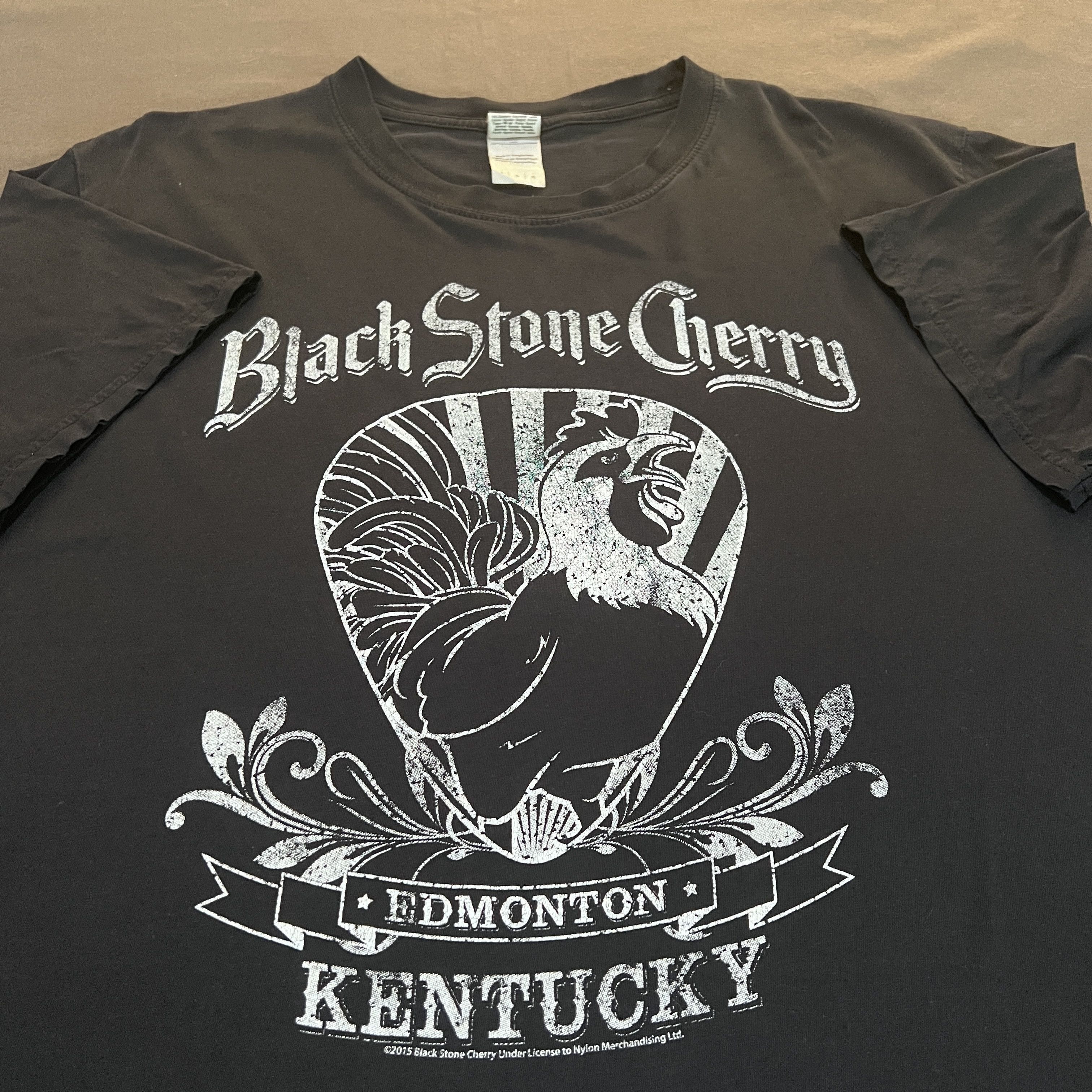 Band Tees 2015 Black Stone Cherry Tour Tee Distressed Faded Thrashed Size US L / EU 52-54 / 3 - 7 Thumbnail