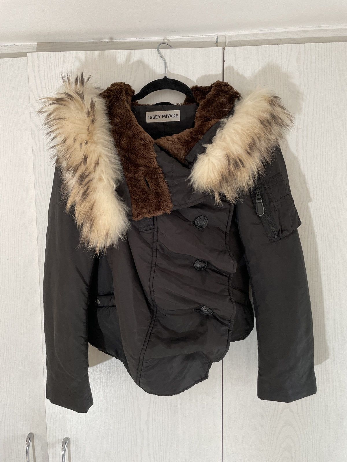 Issey Miyake Issey Miyake FW2006 Runway Quilted Jacket Size L / US 10 / IT 46 - 1 Thumbnail