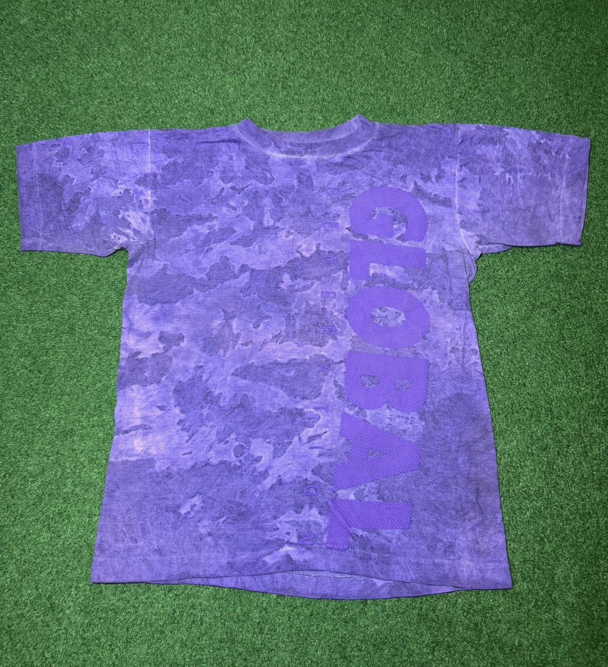 Vintage Vintage 90s Global Surfer Skater Beach Hip Hop T Shirt Size US S / EU 44-46 / 1 - 1 Thumbnail