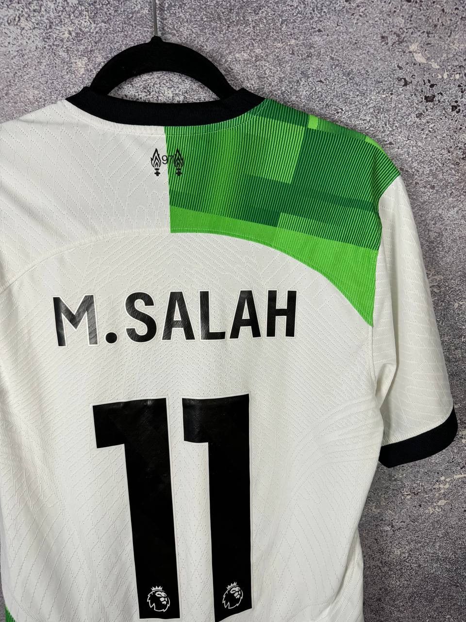 Nike M.SALAH Liverpool 2023/24 Away Nike DrifitADV Soccer Jersey Size US S / EU 44-46 / 1 - 16 Thumbnail