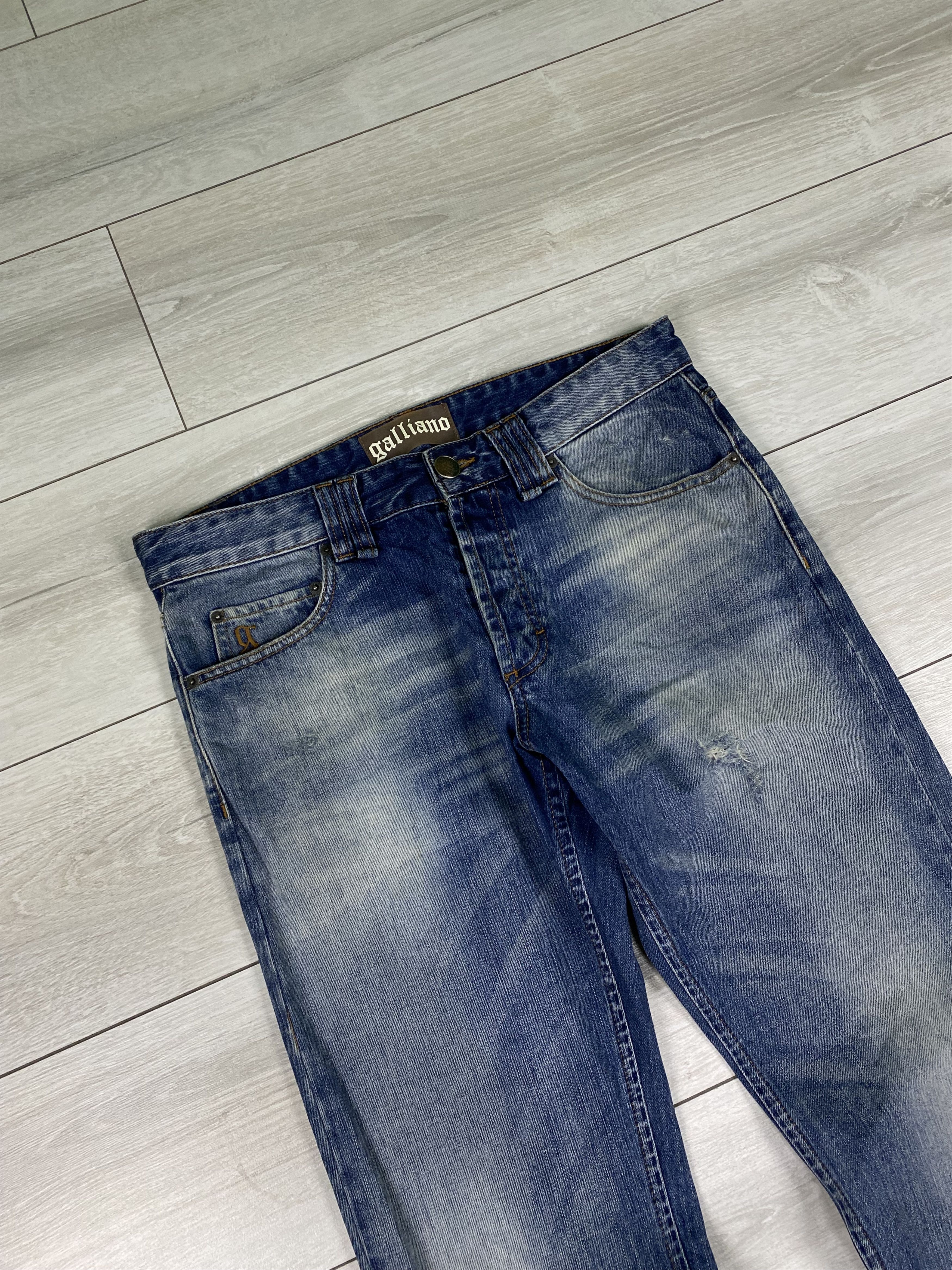 John Galliano Vintage John Galliano distressed straight jeans size 32 Size US 32 / EU 48 - 3 Thumbnail