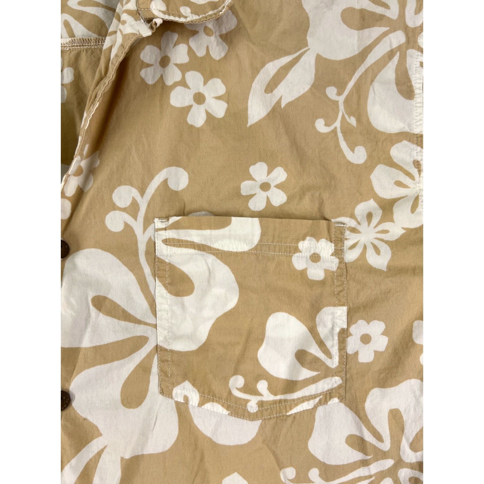 Gotcha GOTCHA SPORT Shirt Adult XL Beige White Floral Hawaiian 100% Cotton Button-Up Short Sleeve Casual Surf Vacation Aloha Beach Mens Size US XL / EU 56 / 4 - 6 Thumbnail