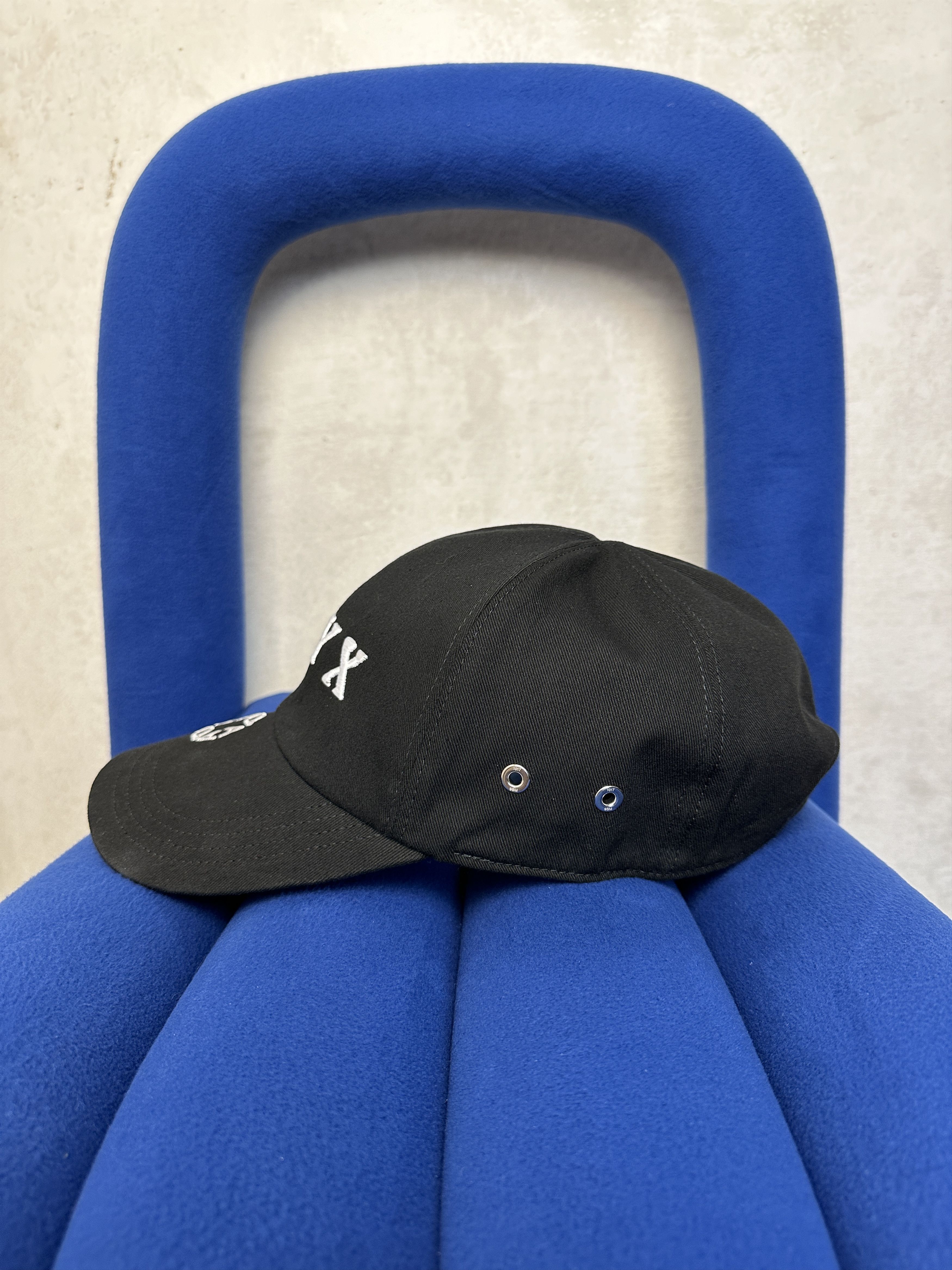 1017 ALYX 9SM 1017 ALYX 9SM Black Embroidered Hat Size ONE SIZE - 3 Thumbnail