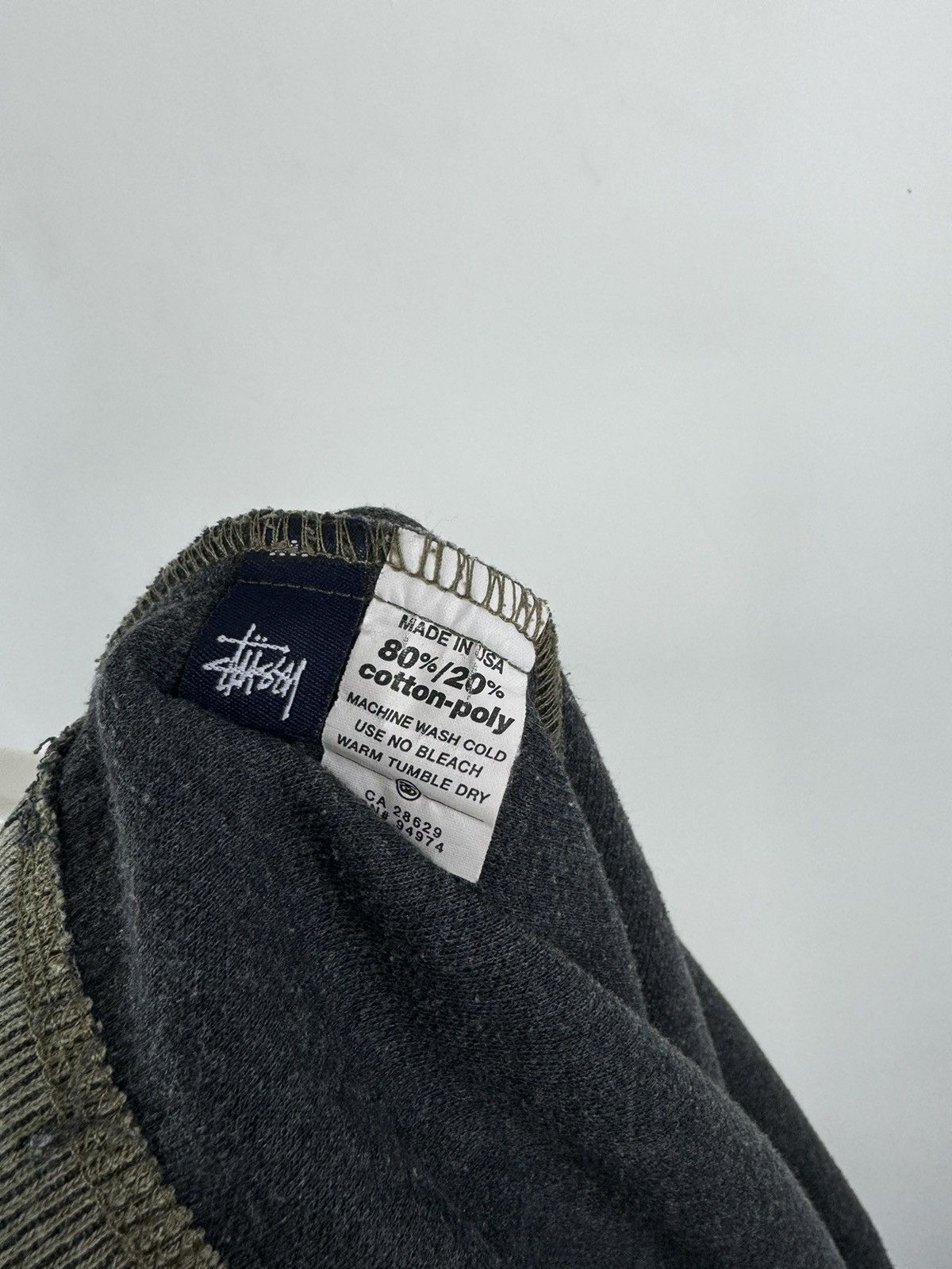 Stussy Vintage Stussy V-Neck Jumper Made In USA Size US L / EU 52-54 / 3 - 5 Thumbnail