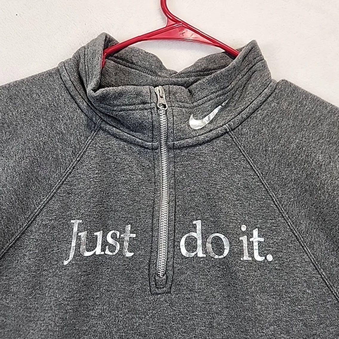 Nike VINTAGE NIKE Funnel-Neck 1/2 Zip Sweater Womens S Gray Silver Crop Athleisure Sweatshirt Size S / US 4 / IT 40 - 5 Thumbnail