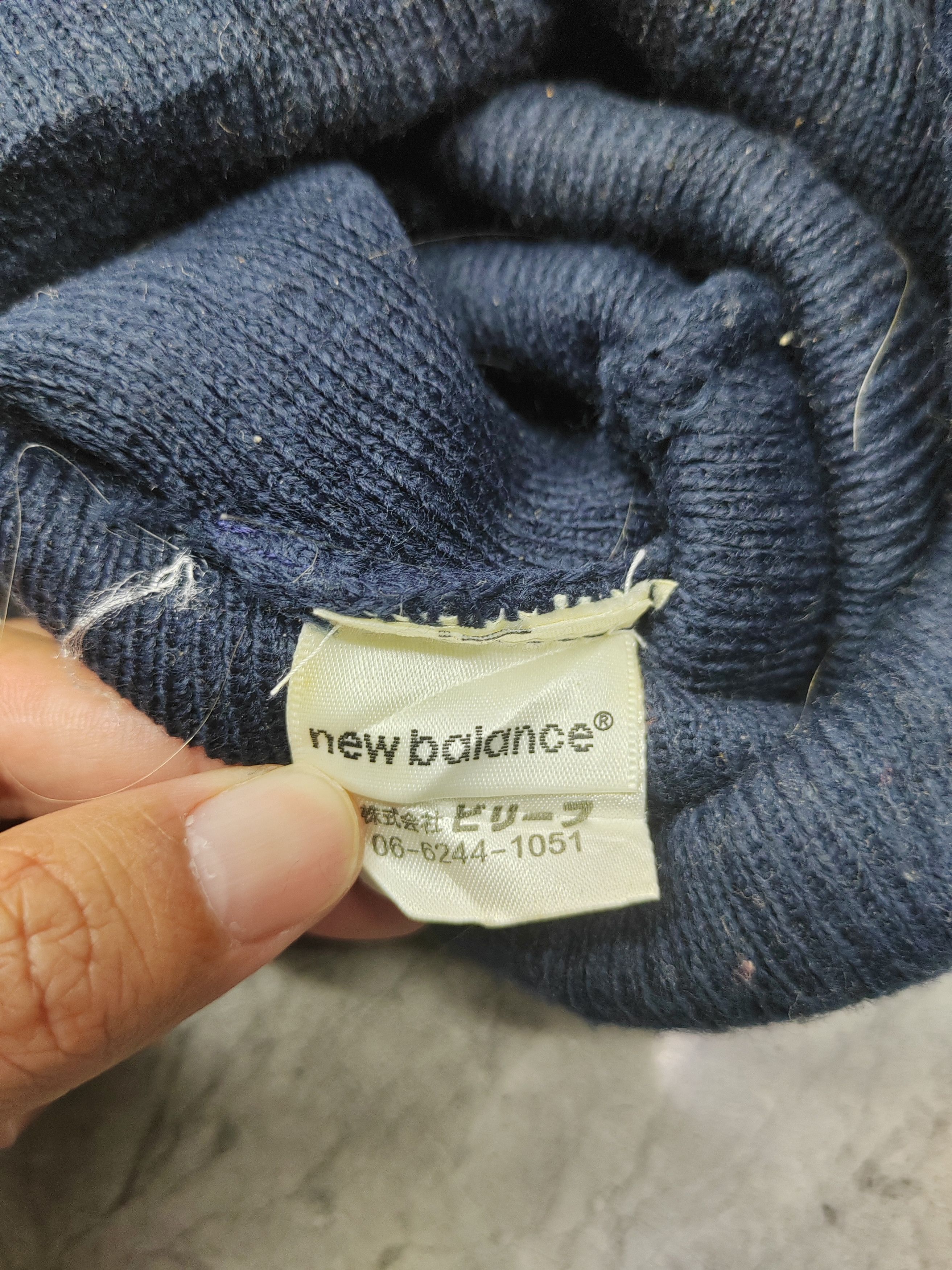 New Balance Vintage New Balance Snowcap Beanie Size ONE SIZE - 6 Thumbnail