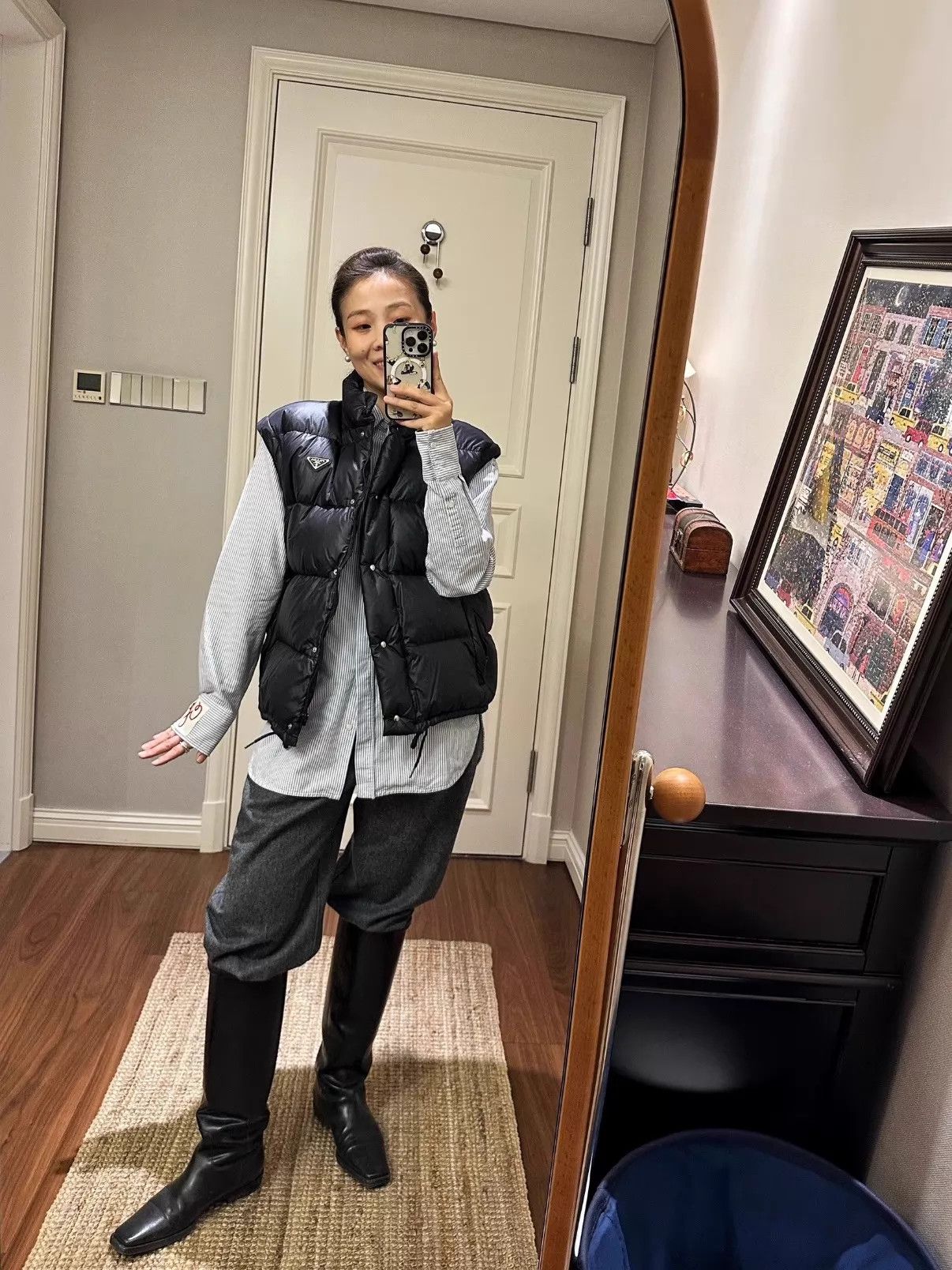 Prada Prada Reversible Down Vest Black Double Zipper Silk Lining Size XS / US 0-2 / IT 36-38 - 6 Thumbnail
