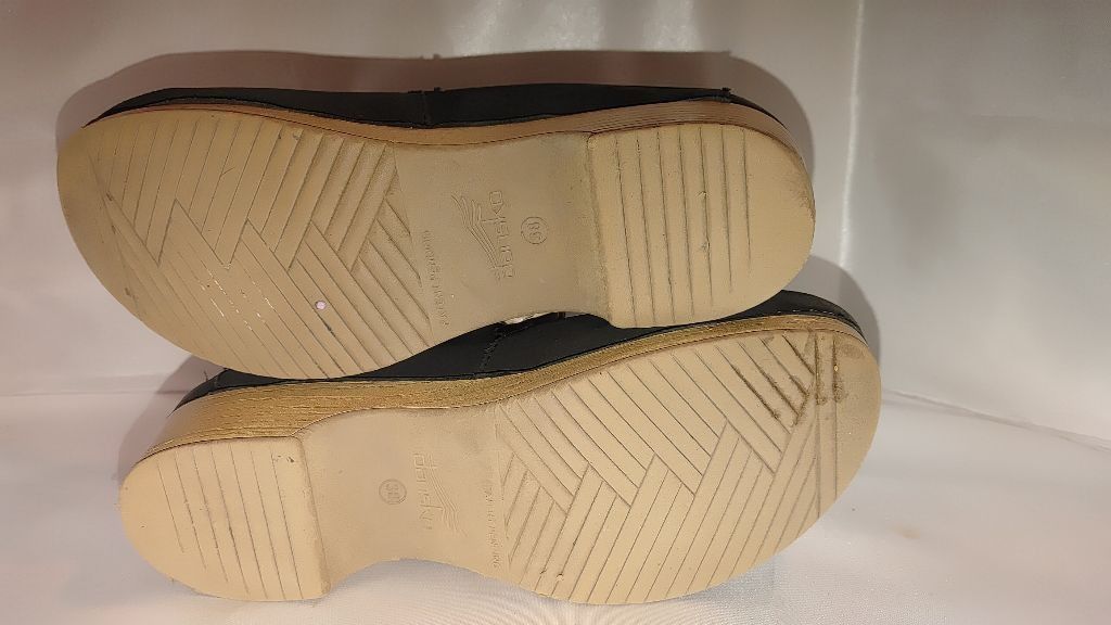 Dansko Dansko Britney Clog Size 38 Size US 7.5 / IT 37.5 - 8 Thumbnail