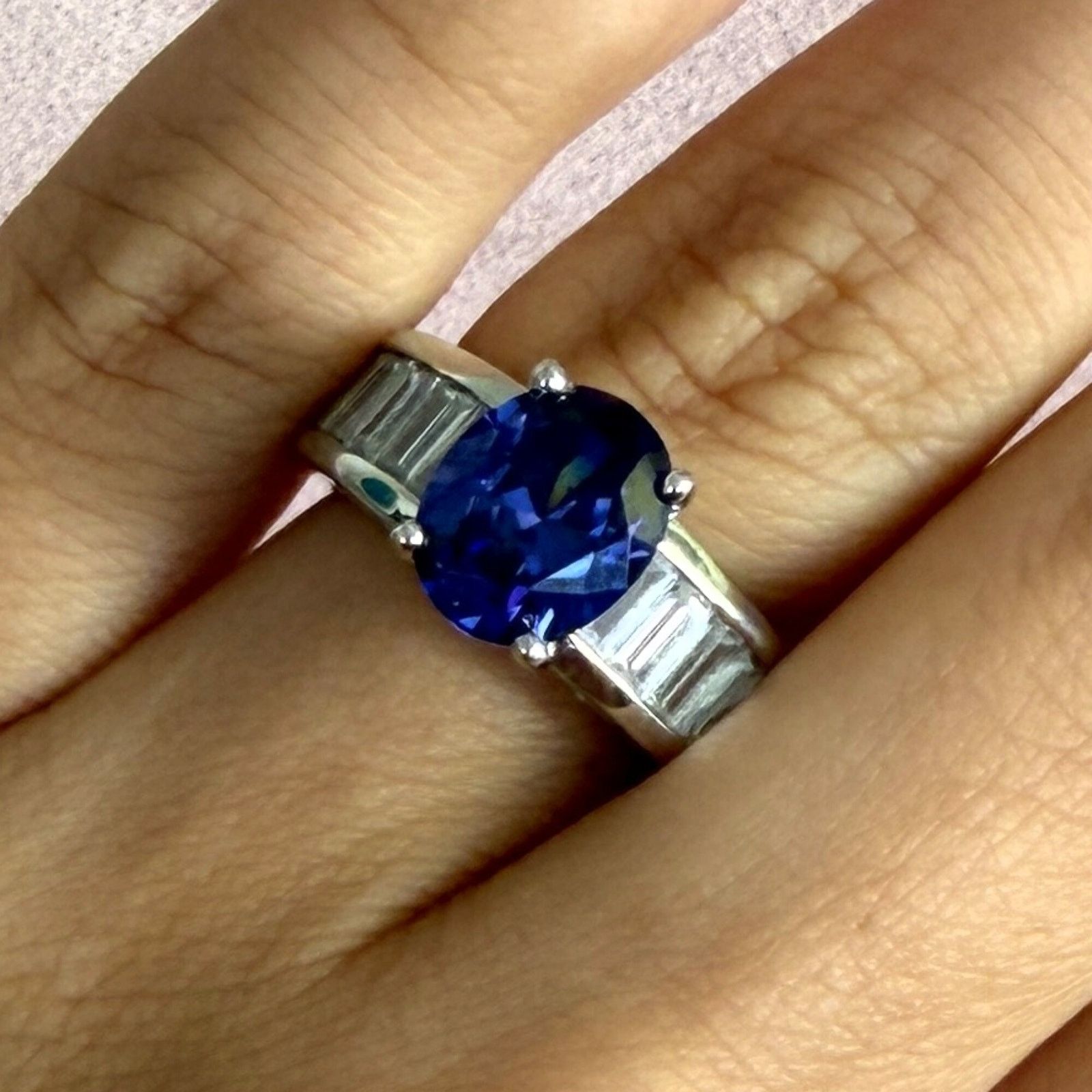 Sterling Silver sterling silver oval-cut amethyst & baguette cz ring size 6 Size ONE SIZE - 1 Thumbnail