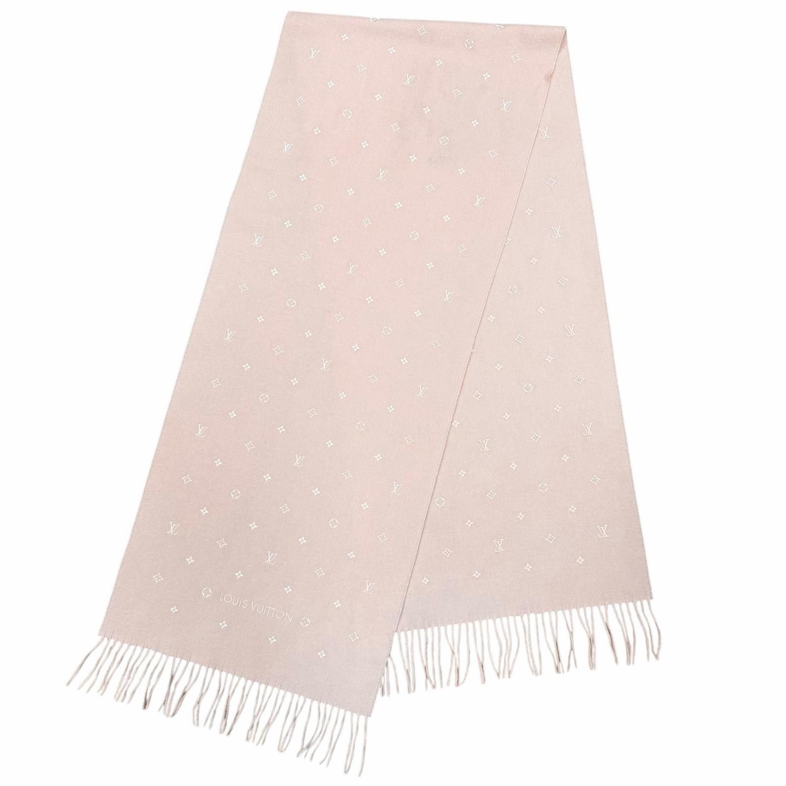 Louis Vuitton Louis Vuitton Louis Vuitton LV Stellar Scarf Textile Scarf M78205 DUTY FREE for USA Size ONE SIZE - 1 Thumbnail