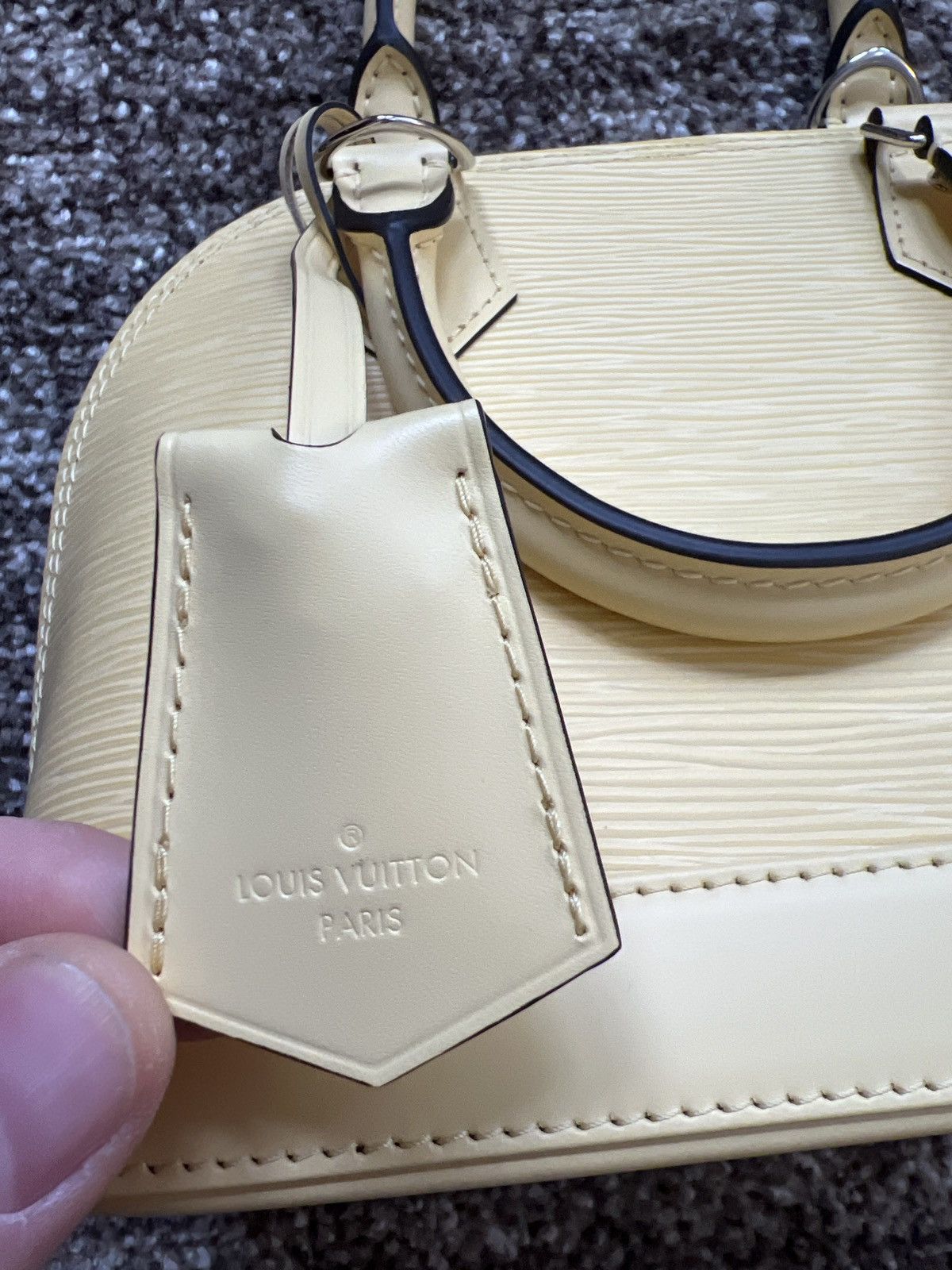 Louis Vuitton Louis Vuitton yellow Alma BB Size ONE SIZE - 10 Thumbnail