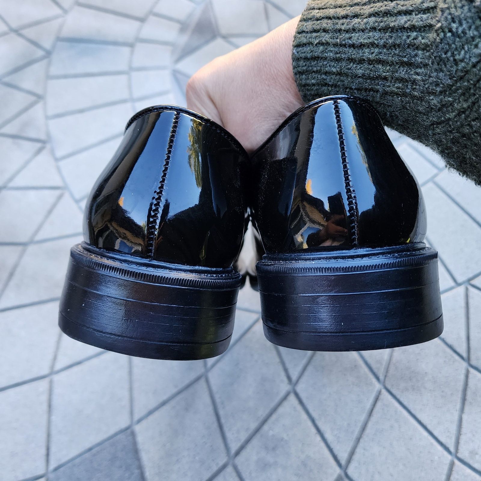 After Six After Six Patent Faux Leather Slip On Tuxedo Dress Shoes 8 Size US 8 / EU 41 - 7 Thumbnail
