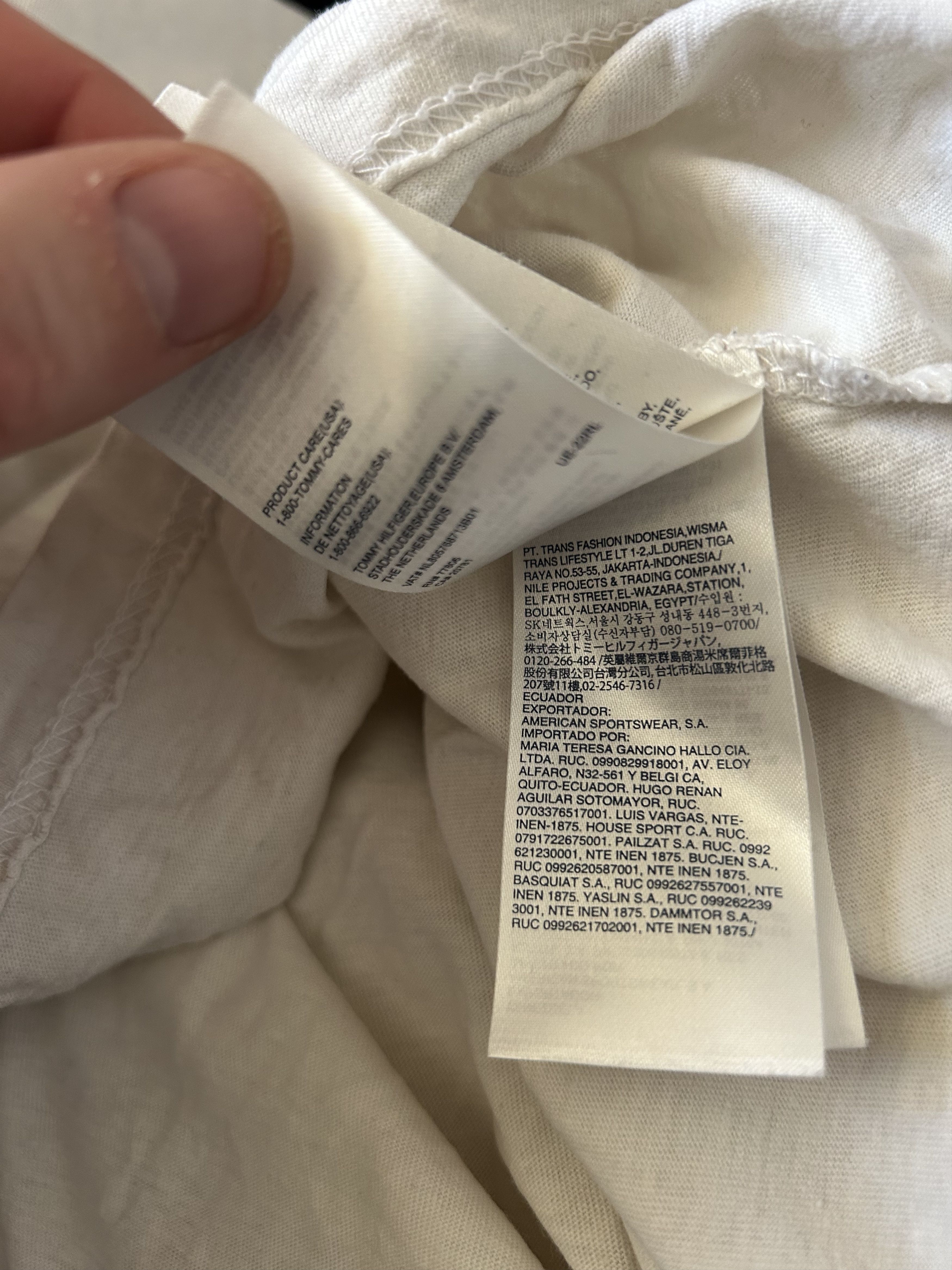 Tommy Hilfiger Men's white TOMMY HILFIGER T-shirt - M - SALE Size US M / EU 48-50 / 2 - 7 Thumbnail