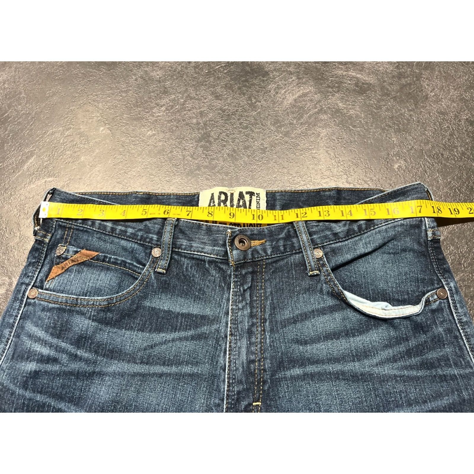 Ariat Ariat Jeans M5 Slim Straight 36x32 Mens Blue Denim Medium 5-Pocket Cowboy Workwear Logo Buffallo Nickel zipper button Leather none? Size US 36 / EU 52 - 5 Thumbnail