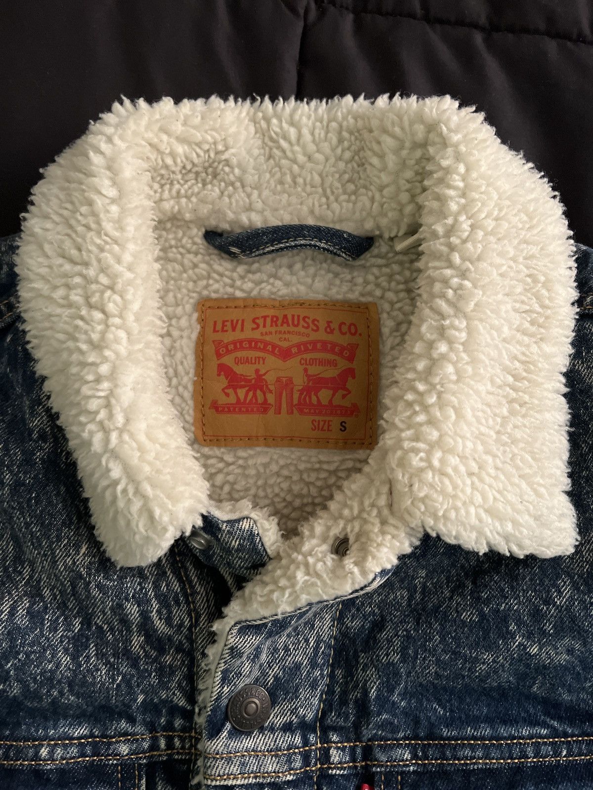 Levi's Levis’s Acid Washed Sherpa Lined Denim Jacket Size US S / EU 44-46 / 1 - 2 Thumbnail