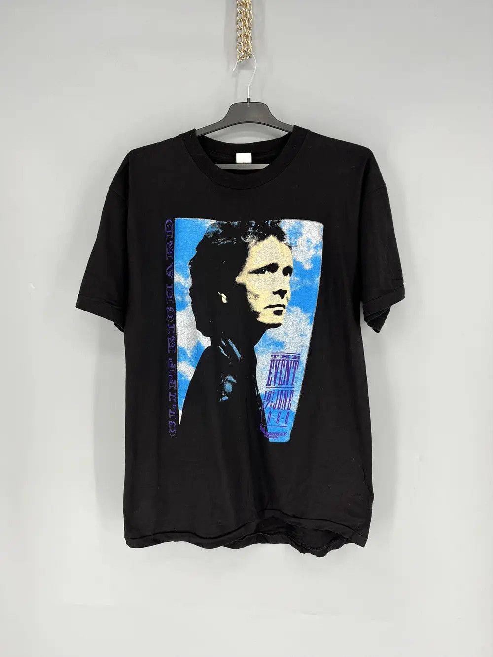 Band Tees × Vintage Vintage Cliff Richard The Event 1989 T-Shirt Size XL Size US XL / EU 56 / 4 - 1 Thumbnail