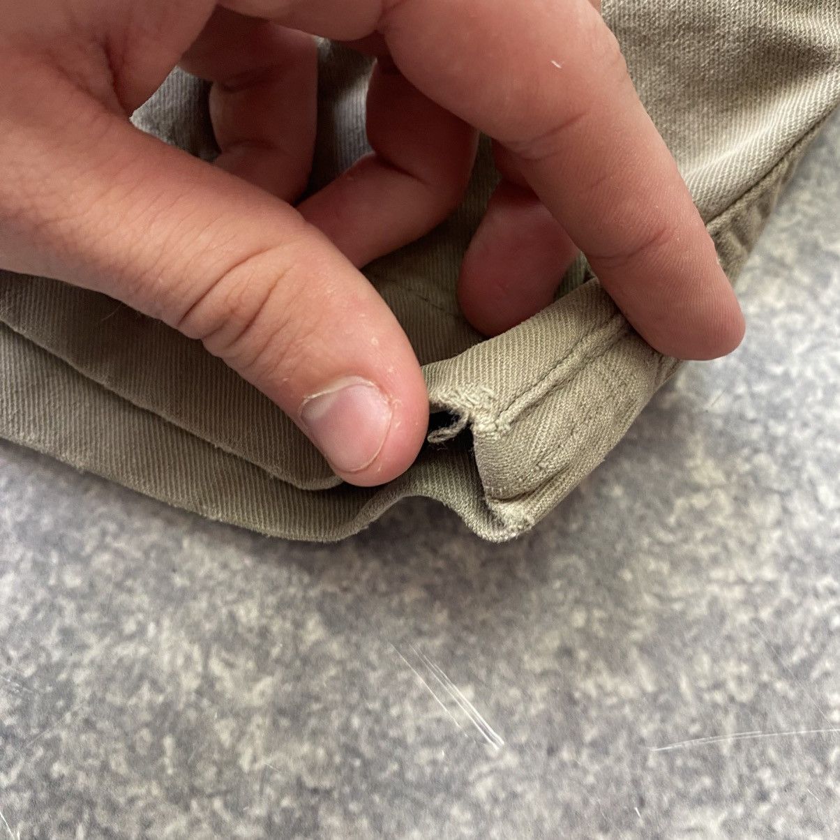 Carhartt Wip Vintage Carhartt Wip Patch Logo Cargo 00’s Streetwear pants Size US 32 / EU 48 - 9 Thumbnail