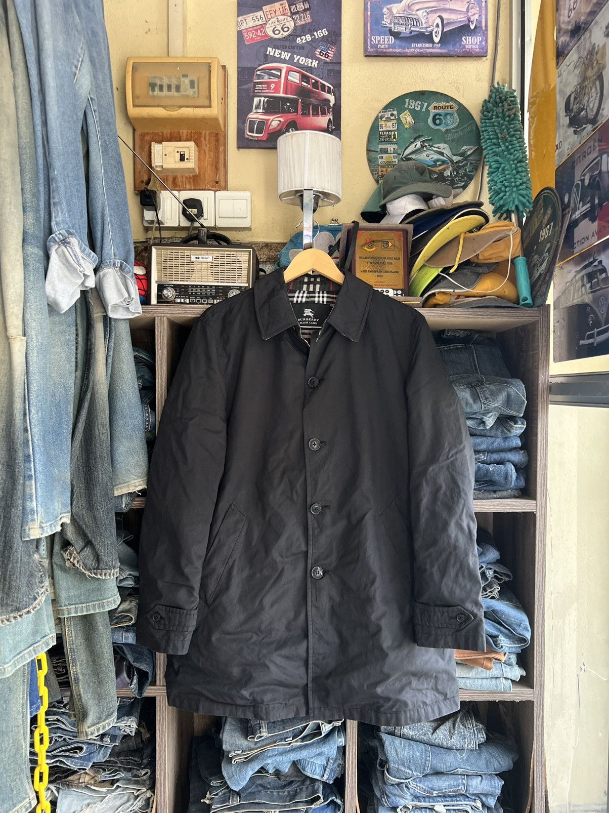 Burberry 🔥Burberry Black Label Button Jacket Size US M / EU 48-50 / 2 - 3 Thumbnail