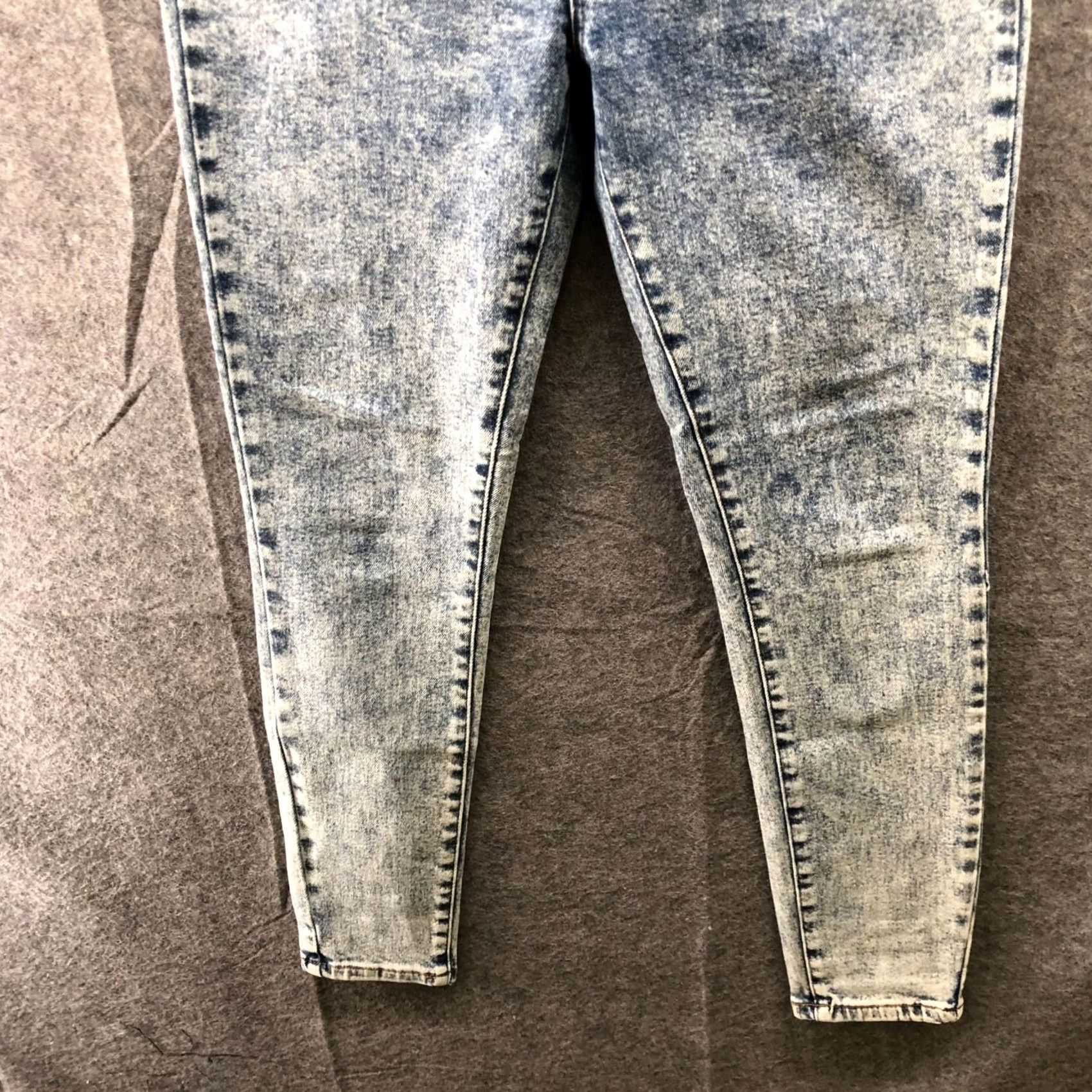 Guess GUESS Denim Skinny Jean Womens 30 Acid Wash High Rise Logo butt Stretch Jeans Size 30" / US 8 / IT 44 - 4 Thumbnail