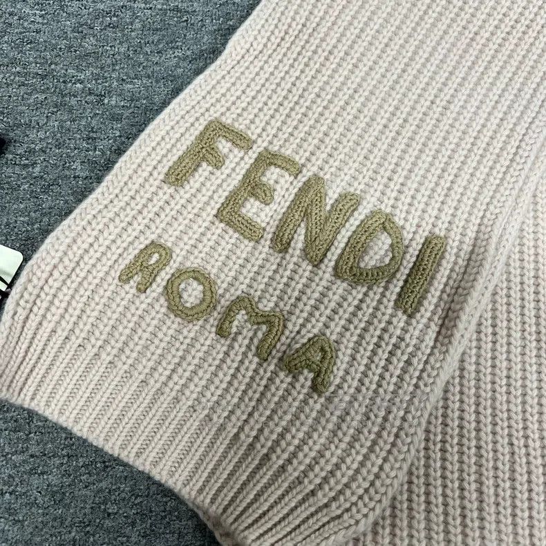 Fendi Fendi size 25*190cm Lady's wool scarf, pink Size ONE SIZE - 4 Thumbnail