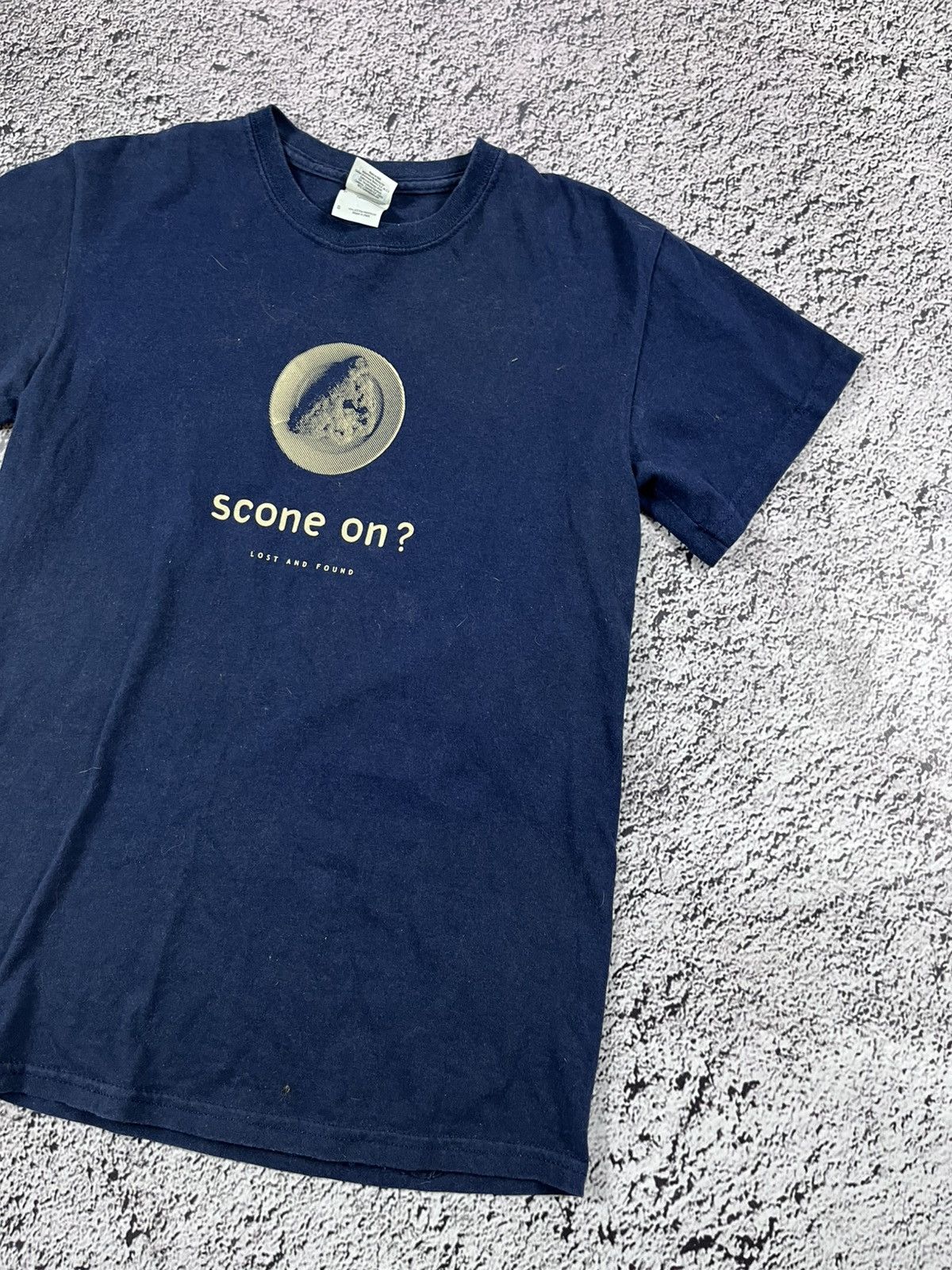 Band Tees Vintage Y2K Scone on big logo t shirt streetwear size S Size US S / EU 44-46 / 1 - 3 Thumbnail