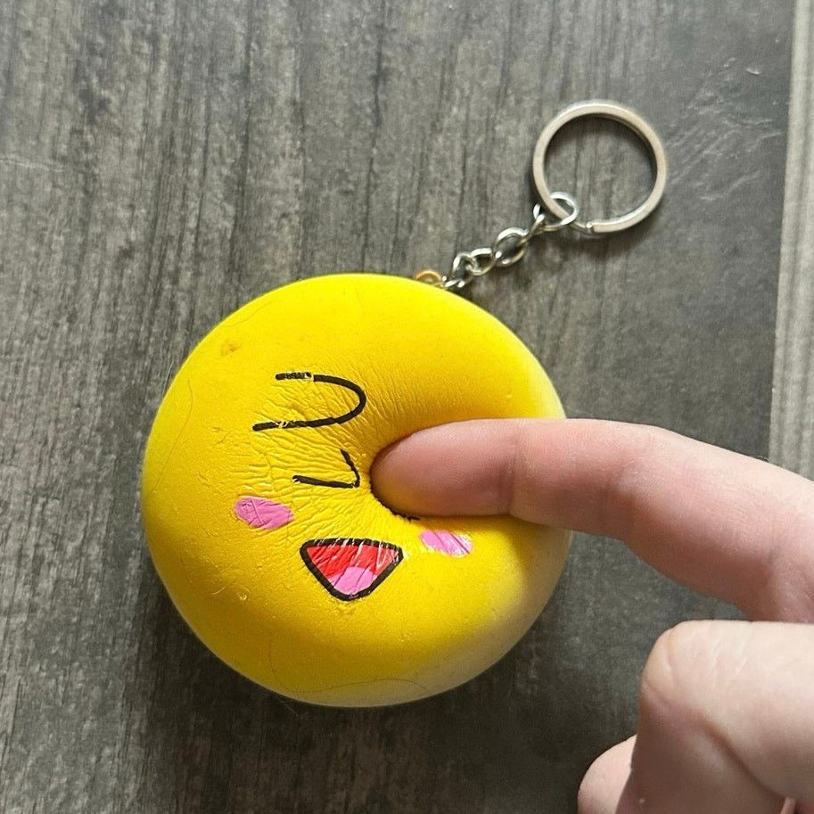 Other yellow silly face squishy keychain Size ONE SIZE - 2 Thumbnail