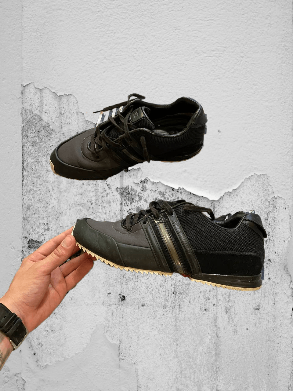 Yohji Yamamoto Low-Top Sneakers Yohji Yamamoto x Adidas Vintage Y2K Size US 8 / EU 41 - 1 Thumbnail