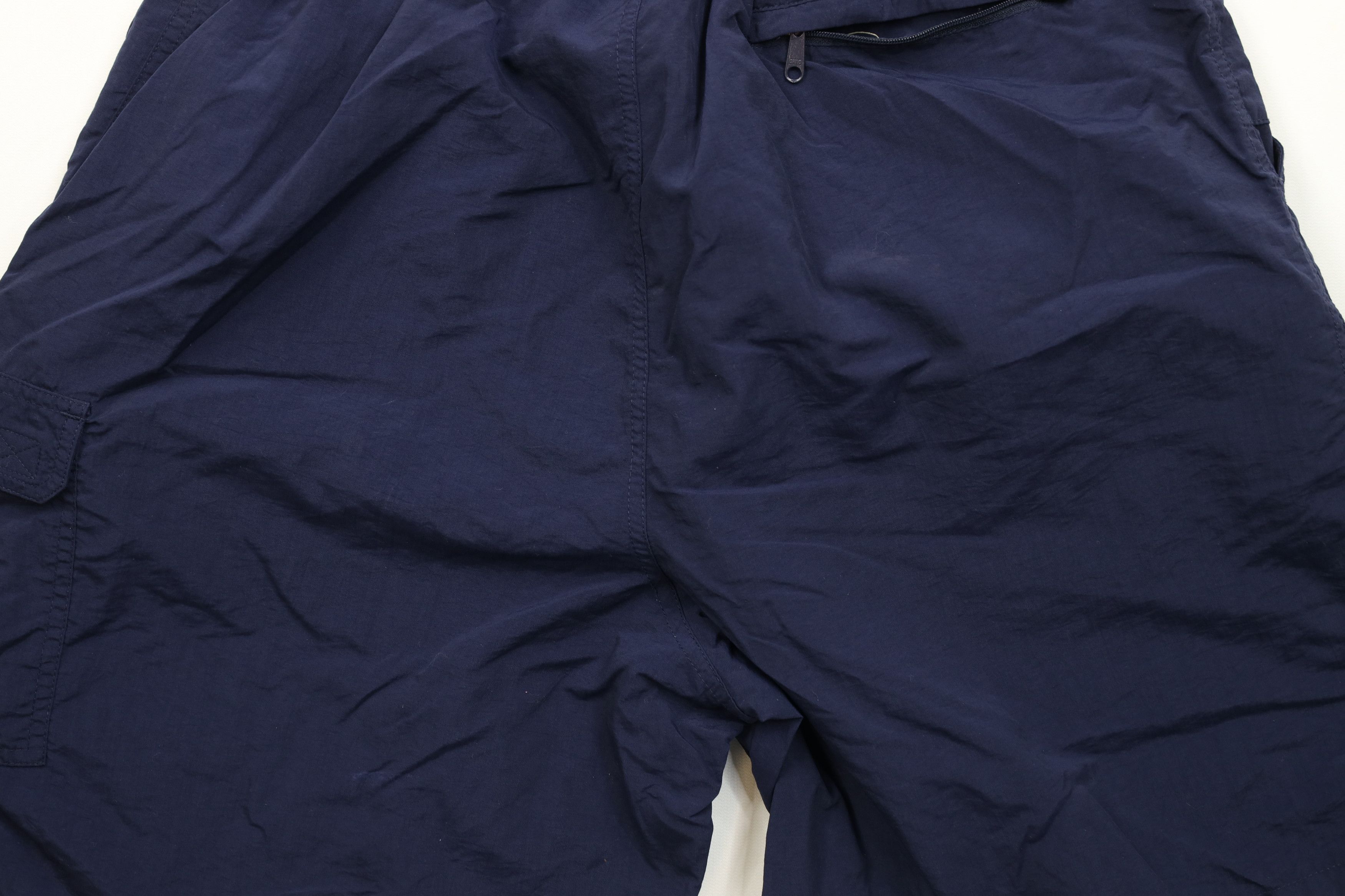 Vintage Vintage 90s Streetwear Packable Belted Trekking Cargo Shorts Size US 32 / EU 48 - 9 Thumbnail
