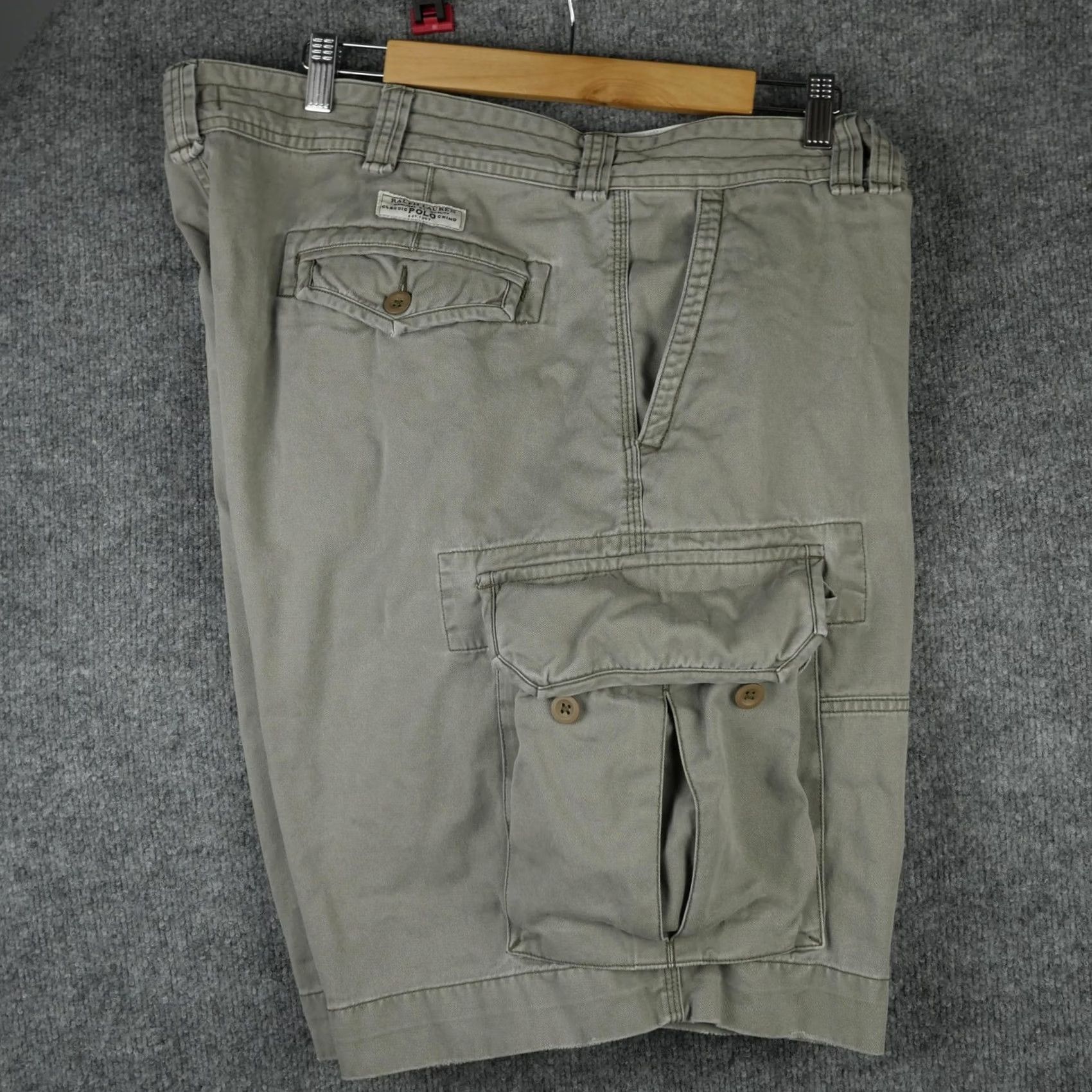 Polo Ralph Lauren Polo Ralph Lauren Cargo Shorts Mens 42 Green Classic Polo Chino Utility Pockets Size US XL / EU 56 / 4 - 4 Thumbnail