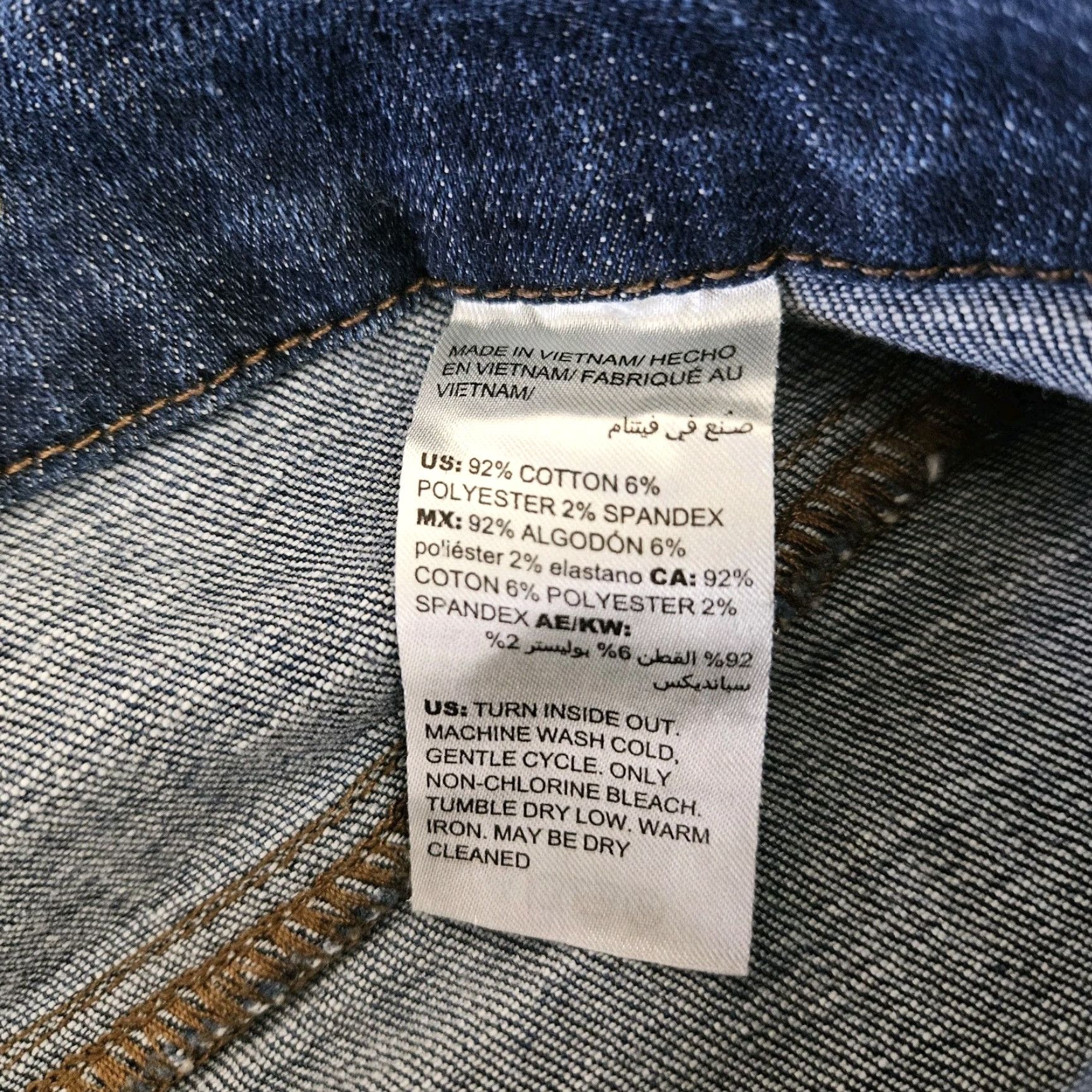 Vintage Chico's Womens So Slimming Girlfriend Slim Leg Crop Jeans Sz 10 Blue Mid Rise Jeans Cropped Womens Slimming 10 Blue Chico's Size 32" / US 10 / IT 46 - 6 Thumbnail