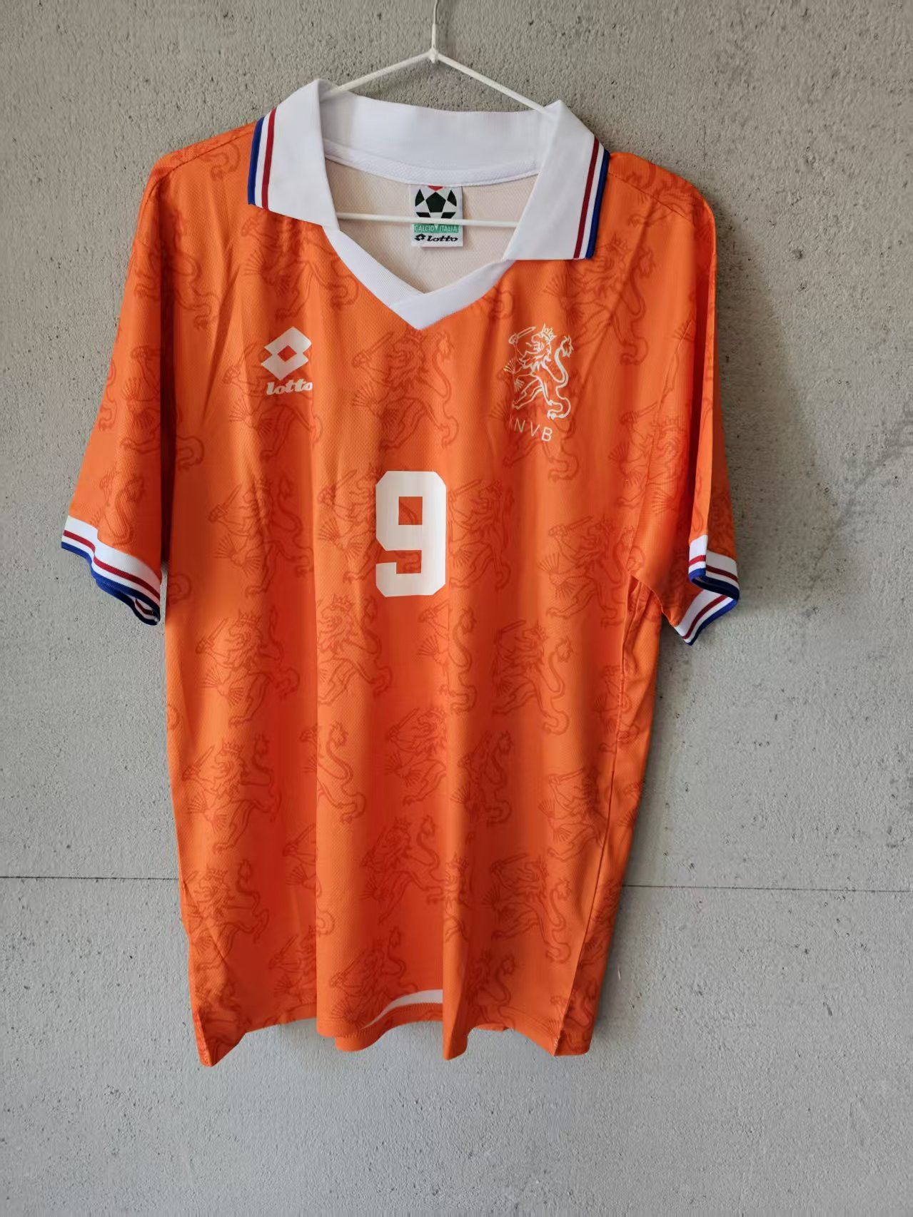 Other 1995 Netherlands 9 Van Basten Jersey Home Size US L / EU 52-54 / 3 - 2 Thumbnail