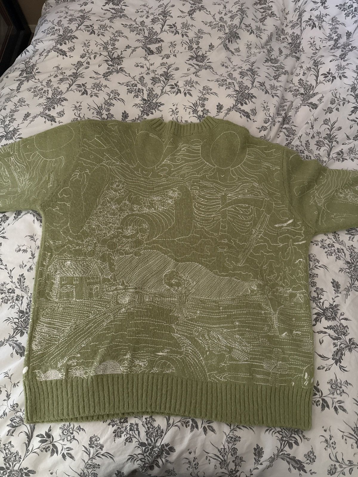 Who Decides War Who Decides War Duality Crewneck Size US XXL / EU 58 / 5 - 2 Thumbnail
