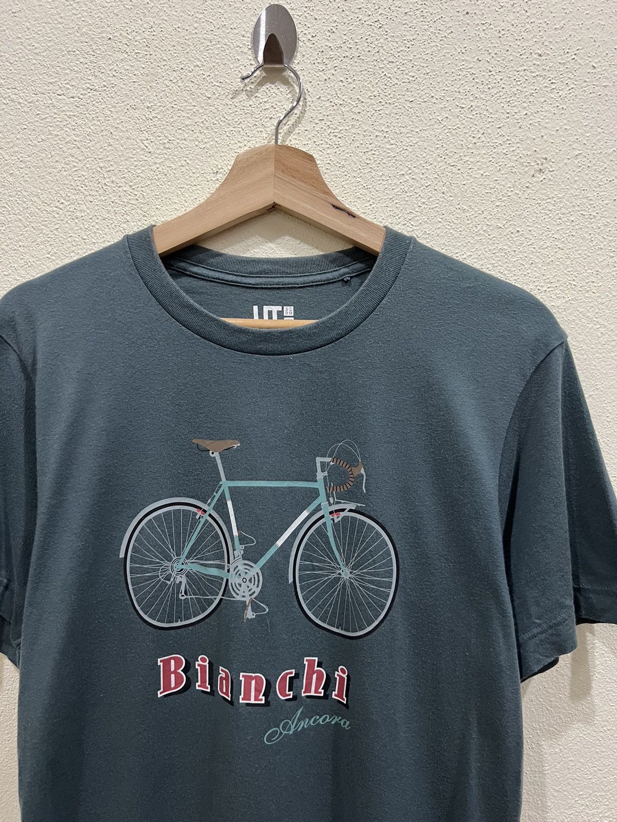 Japanese Brand Bianchi Uniqlo Bicycle Shirt Size US S / EU 44-46 / 1 - 3 Thumbnail