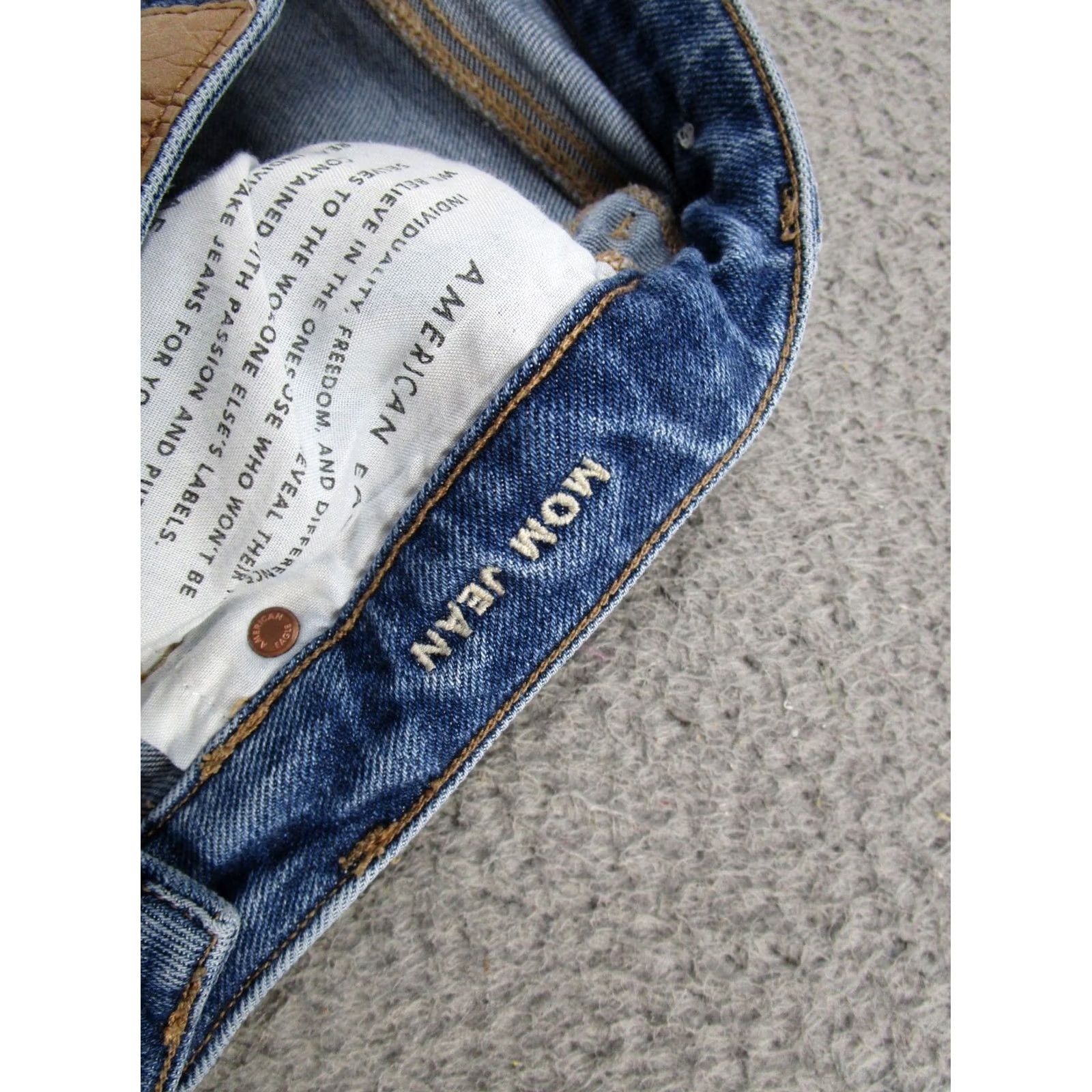 American Eagle Outfitters American Eagle Stretch Blue Denim Mom Jeans High Rise Womens Size 0 Long - Vintage - Size 25" / US 0 / IT 36 - 5 Thumbnail