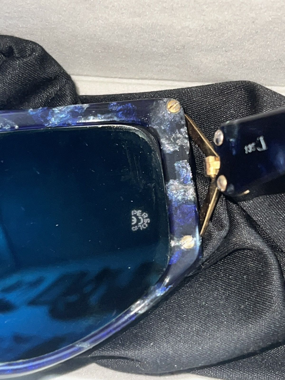 Valentino Valentino Vintage Big Frame Sunglasses Size ONE SIZE - 5 Thumbnail