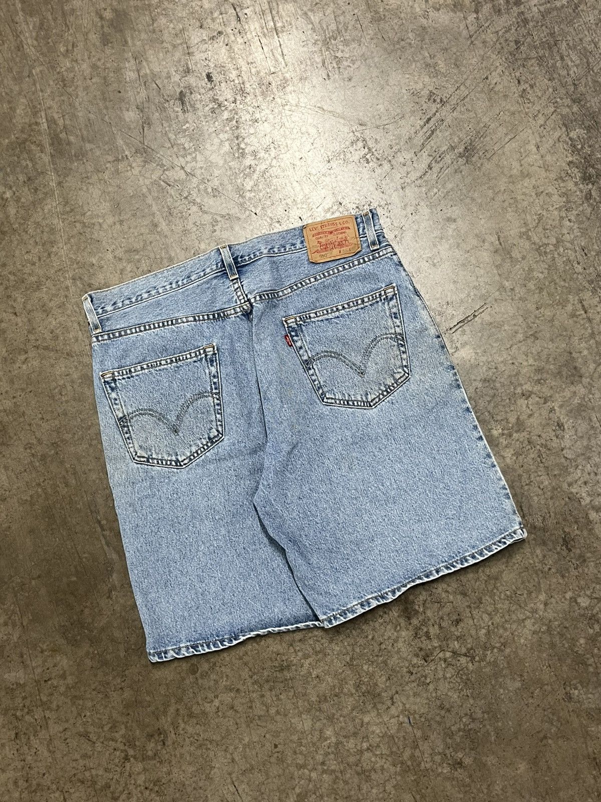 Levi's × Vintage Levi’s vintage 550 jorts baggy skater streetwear hype rare Size US 36 / EU 52 - 1 Thumbnail