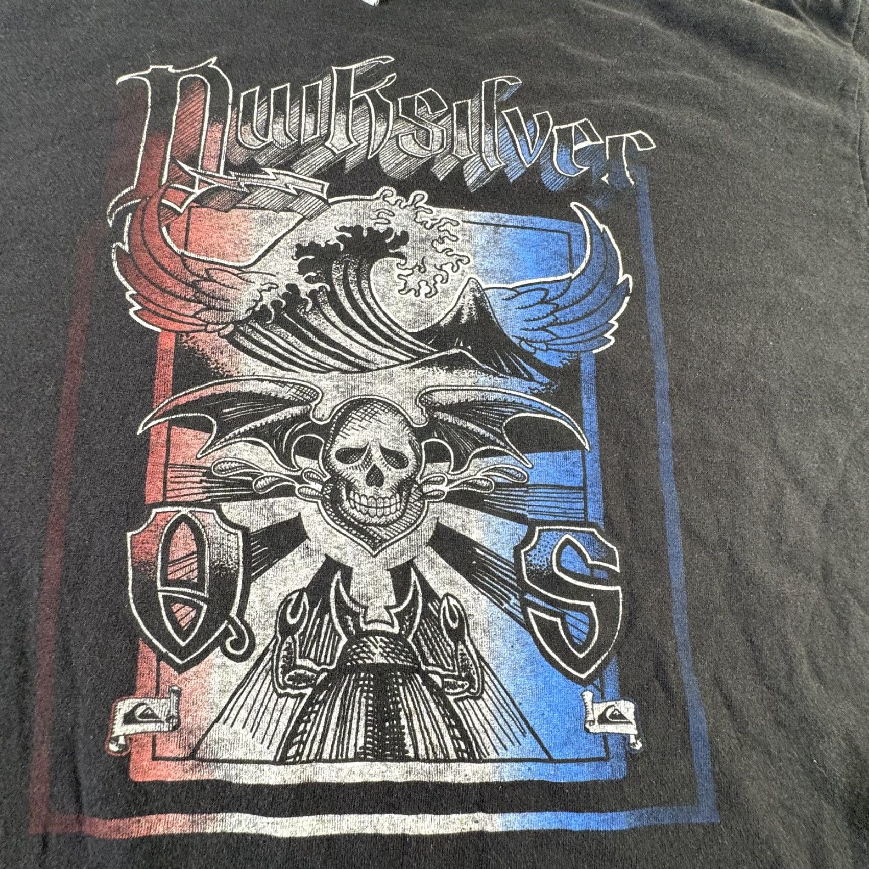 Quiksilver VINTAGE Quiksilver T-Shirt Mens Extra Large Black Skull Wave Graphic Surf 90s Tee Size US L / EU 52-54 / 3 - 2 Thumbnail