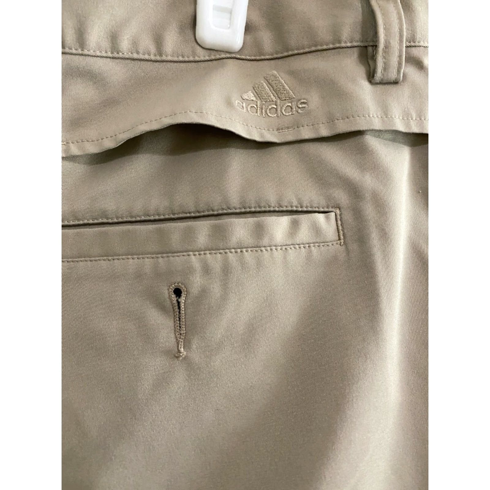Adidas Adidas ClimaCool Golf Shorts Men Beige Size 38 Athletic Stretch Pockets Size US 32 / EU 48 - 3 Thumbnail