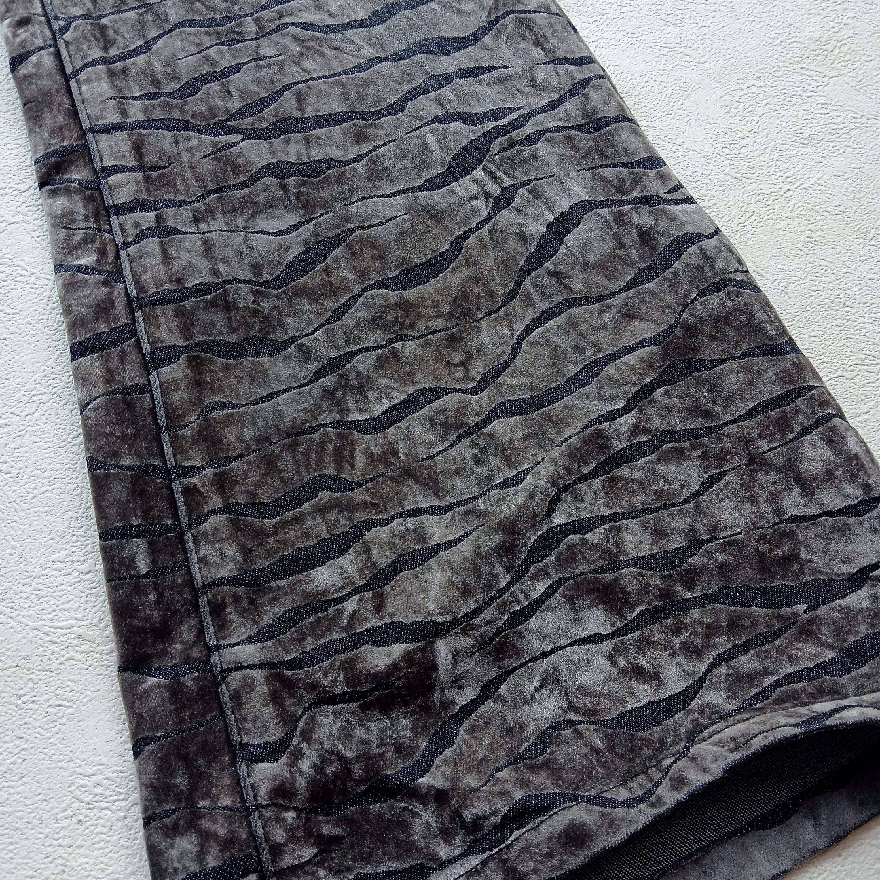 Japanese Brand × Mastermind World × Vintage BISON TIGER VELVET VINTAGE JAPANESE BRAND Size 28" / US 6 / IT 42 - 7 Thumbnail
