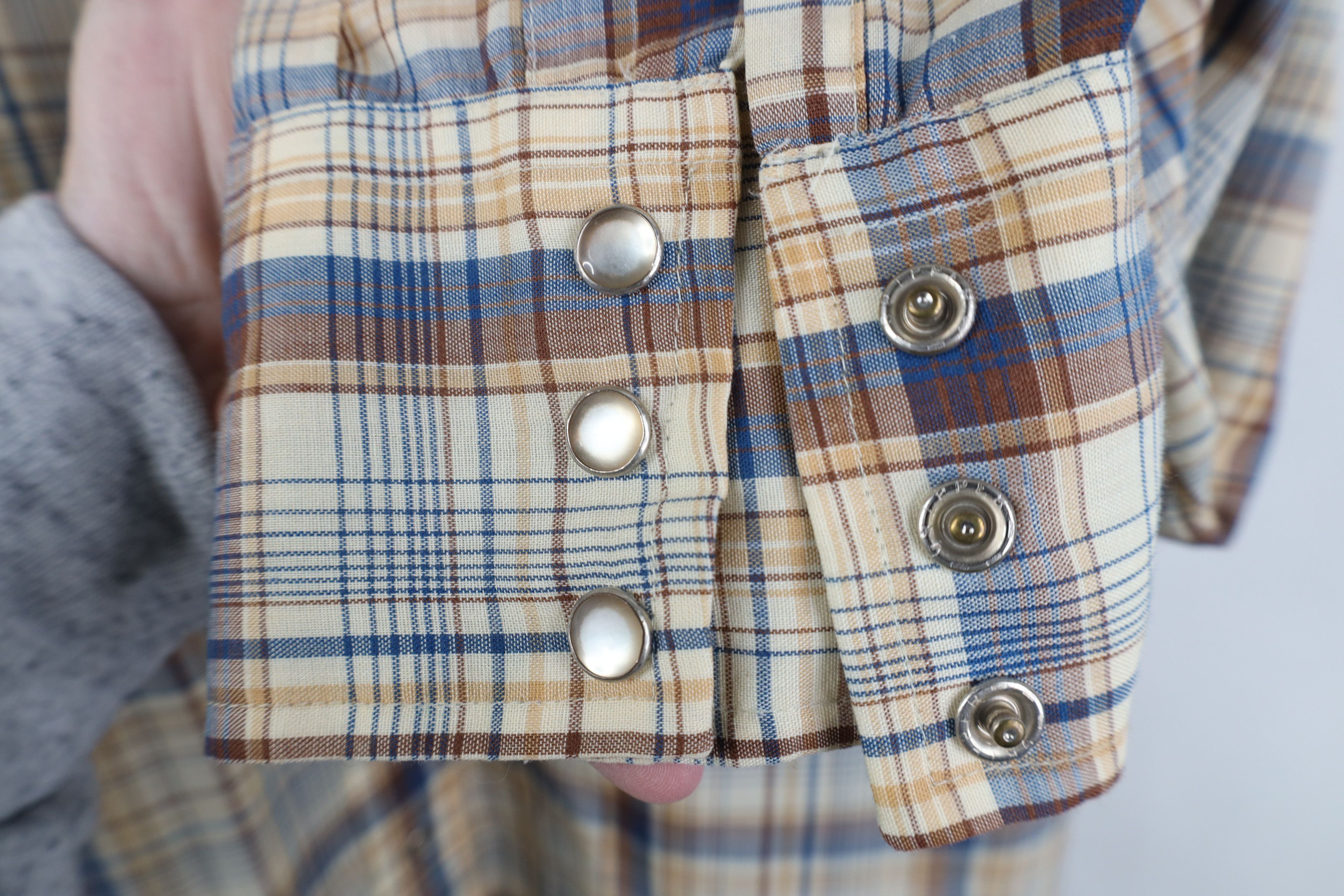 Vintage Vintage 70s Streetwear Rodeo Cowboy Snap Button Shirt Plaid Size US XL / EU 56 / 4 - 5 Thumbnail