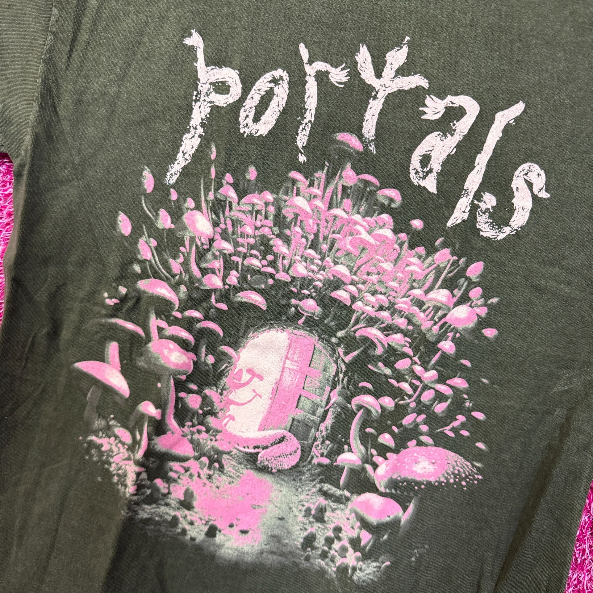Other Melanie Martinez Magic Mushroom Forest Door Portals Tee M Size US M / EU 48-50 / 2 - 4 Thumbnail