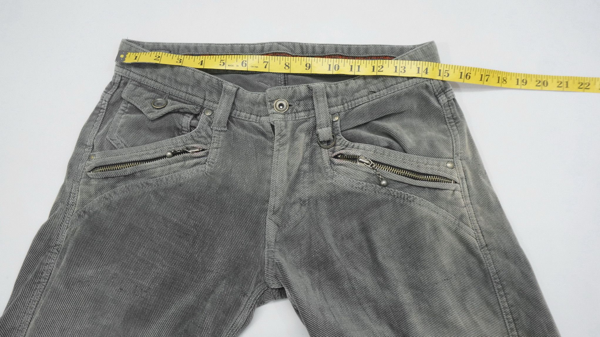 Nicole Club NICOLE CLUB FOR MEN Vintage Lowrise Faded Twisted Leg Pants Size US 29 - 9 Thumbnail