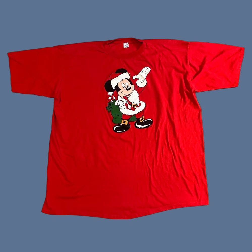 Vintage VINTAGE Mickey Mouse Christmas Night Shirt One Size Red Single Stitch Size ONE SIZE - 1 Thumbnail